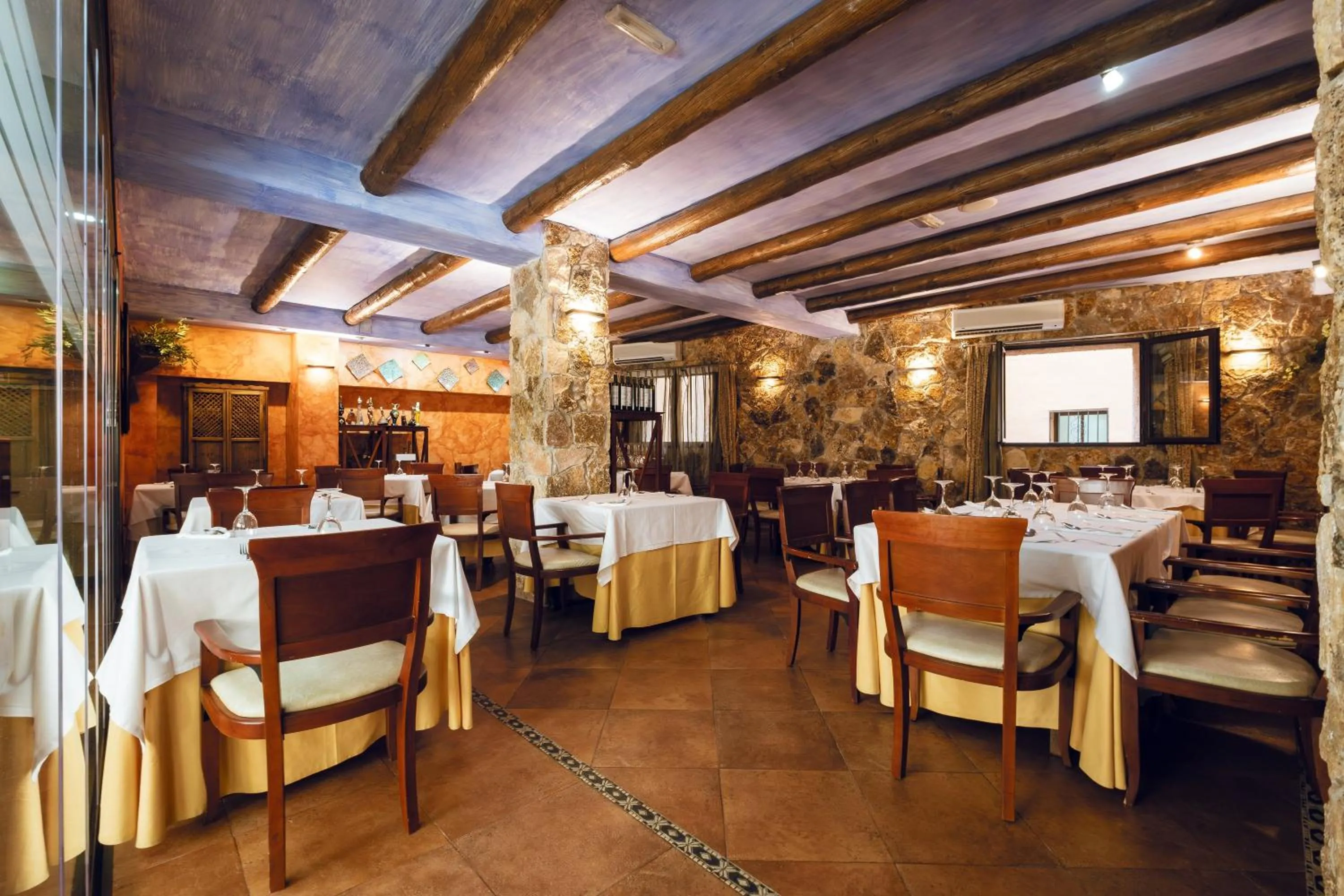 Restaurant/places to eat in Hotel Sierra de Cazorla & SPA 3*