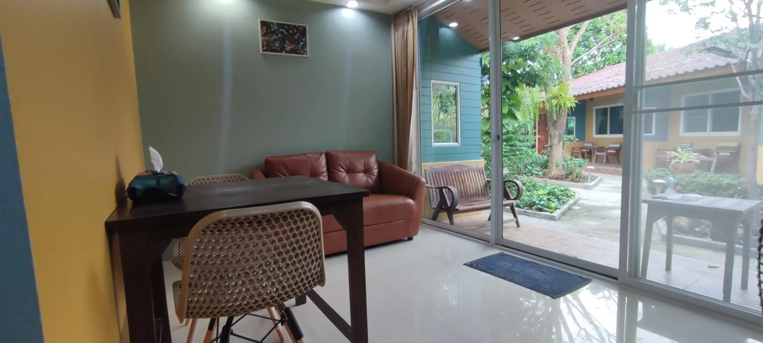 Property building in Q Zone Boutique House Property building in Q Zone Boutique House