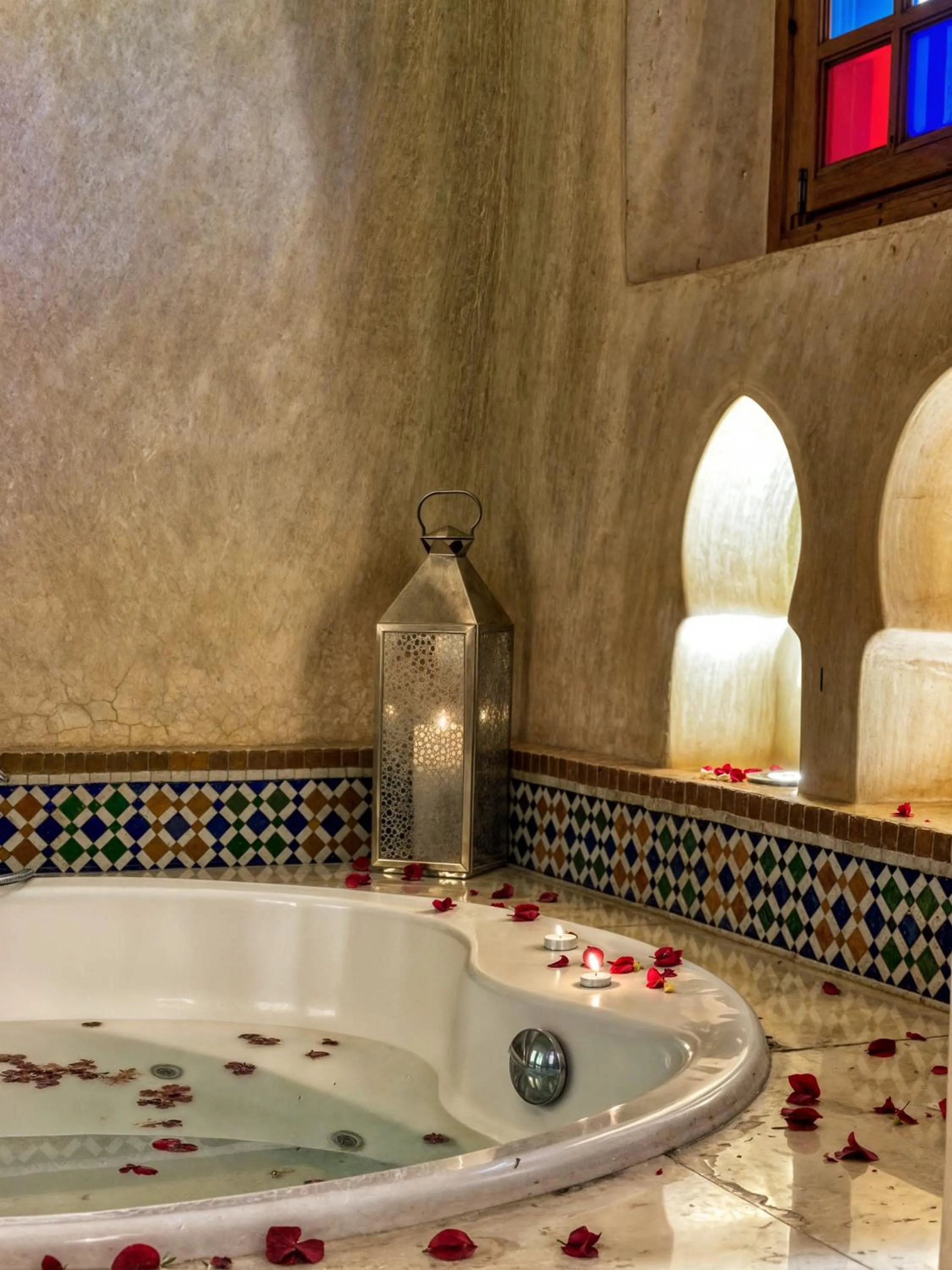 Hot Tub in Taj Sofia & Spa Luxury Private Villa