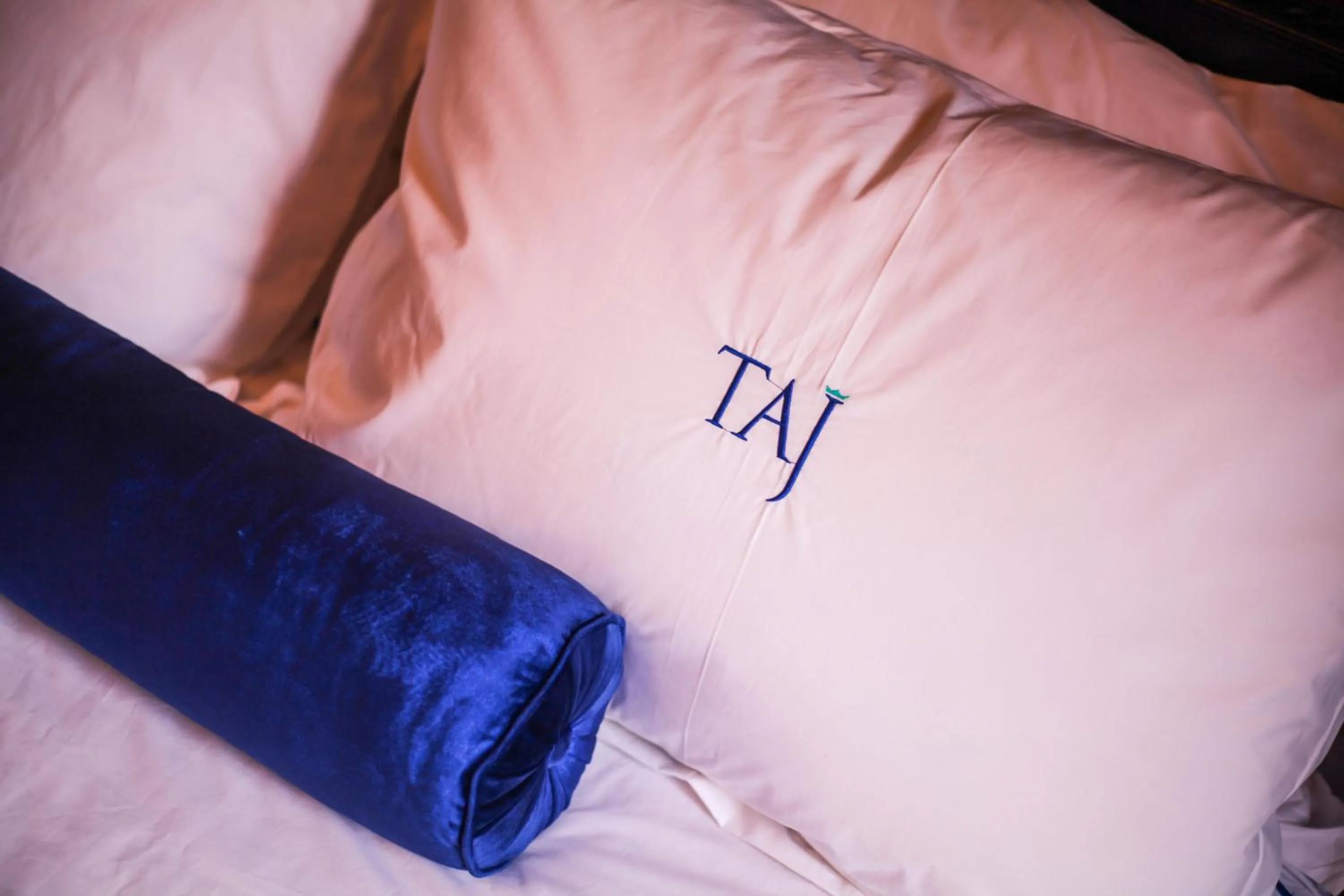 Bed in Taj Sofia & Spa Luxury Private Villa