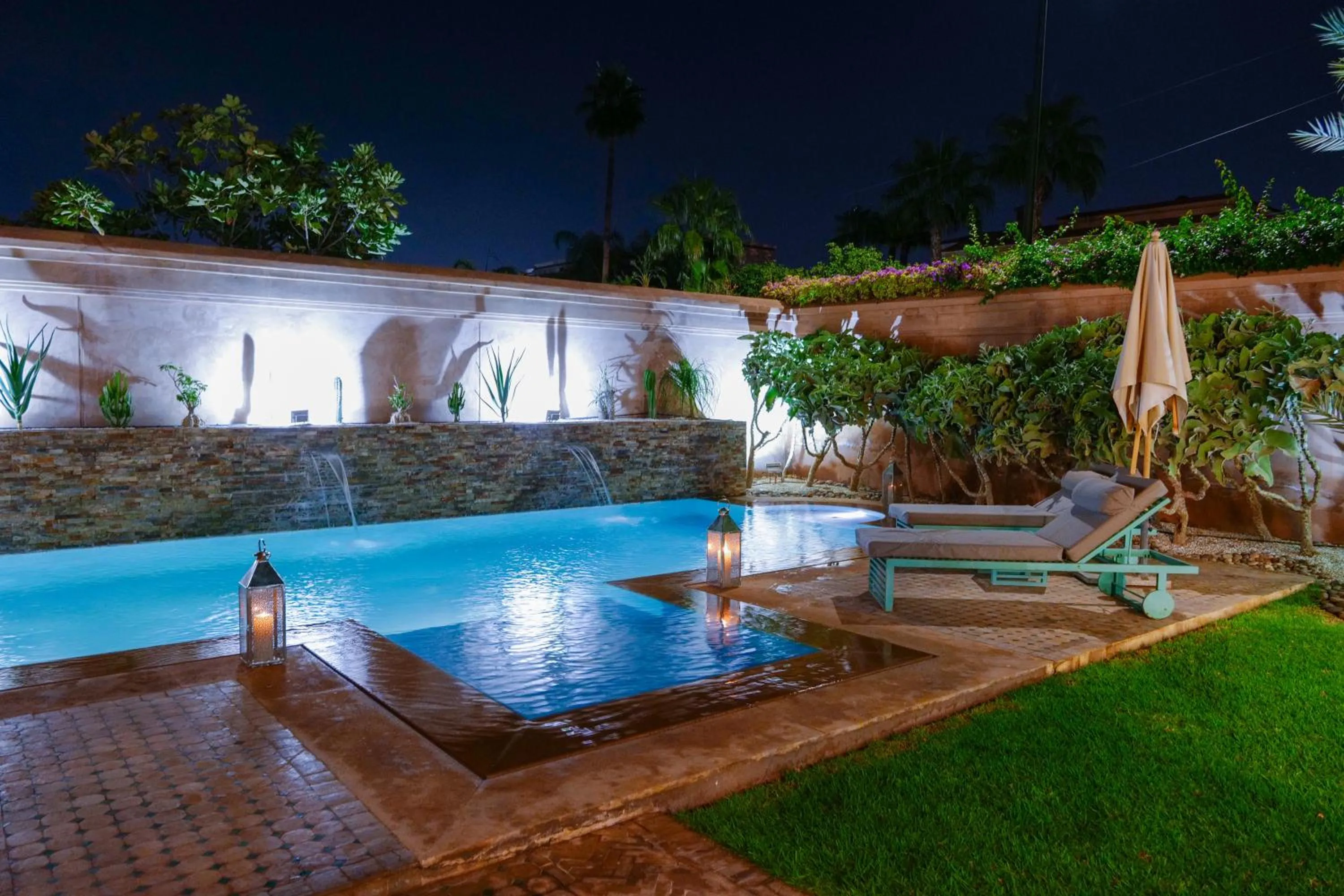 Swimming pool in Taj Sofia & Spa Luxury Private Villa