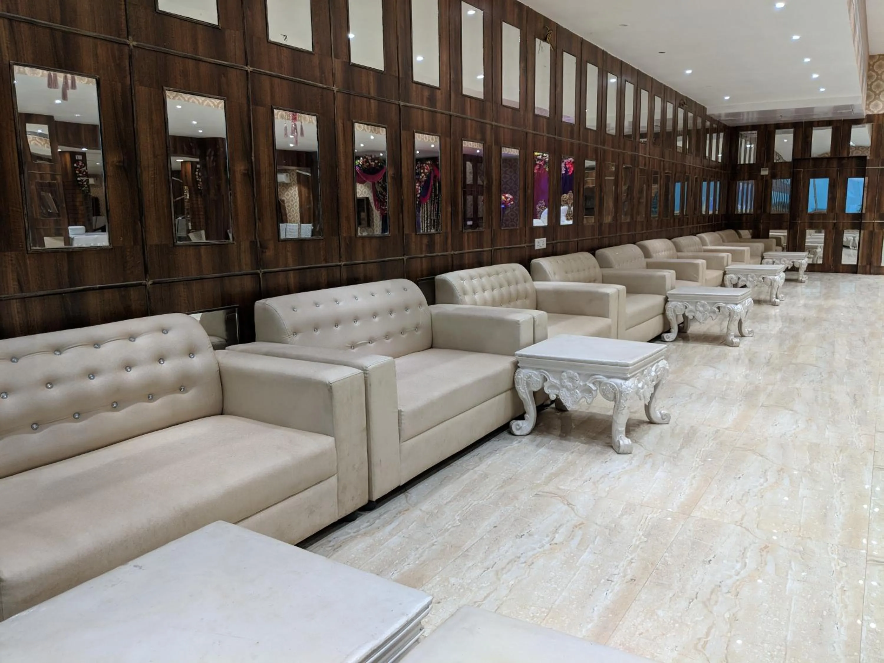 Seating area in THE PRESTIGE HOTEL & CONVENTION