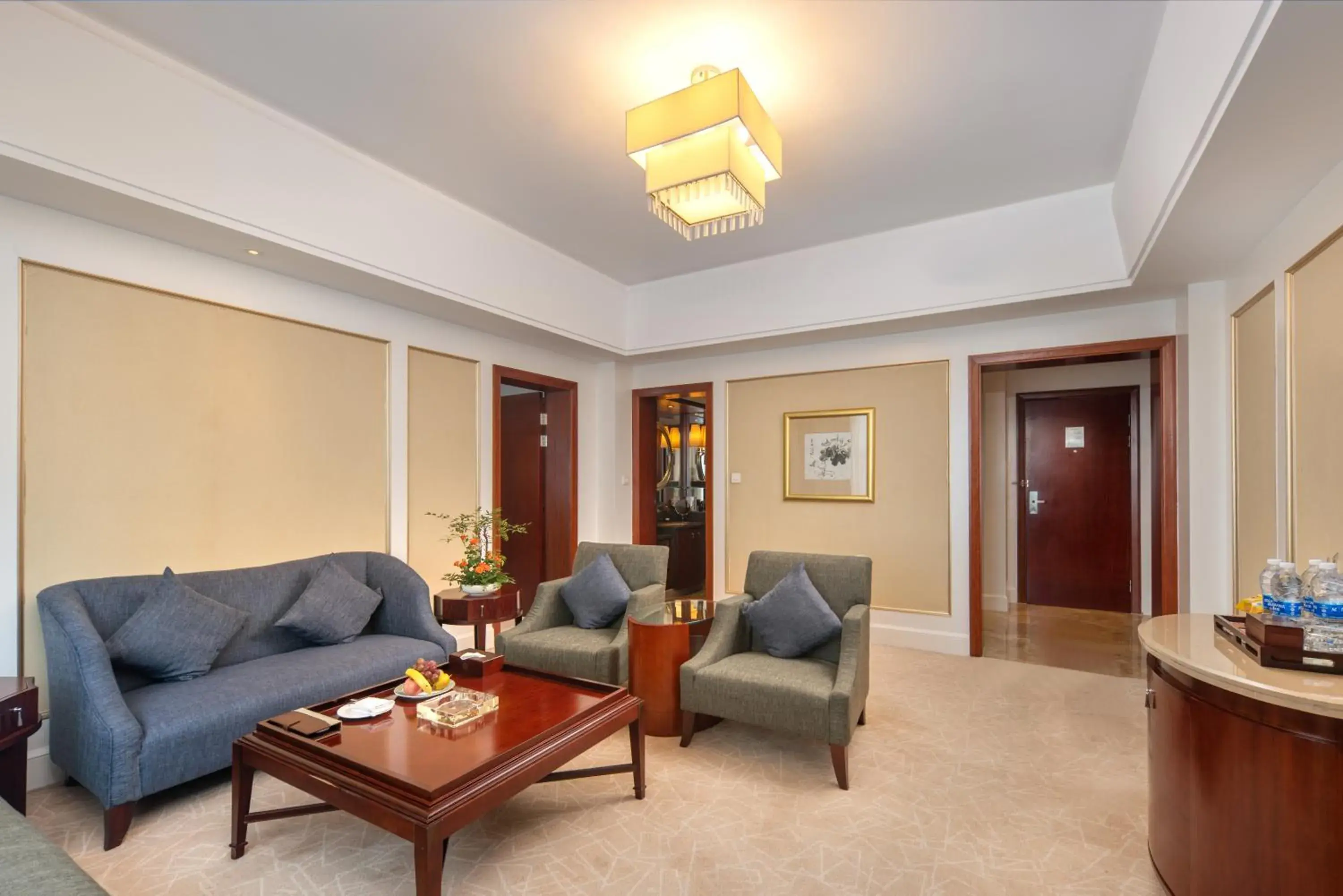 Standard Suite in Plaza Hotel Yuyao Standard Suite in Plaza Hotel Yuyao