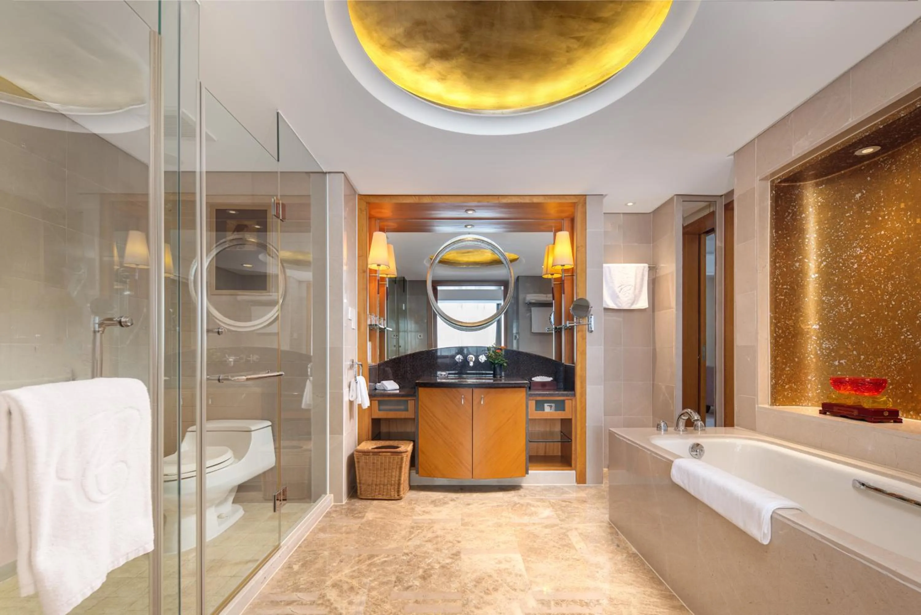 Shower in Plaza Hotel Yuyao