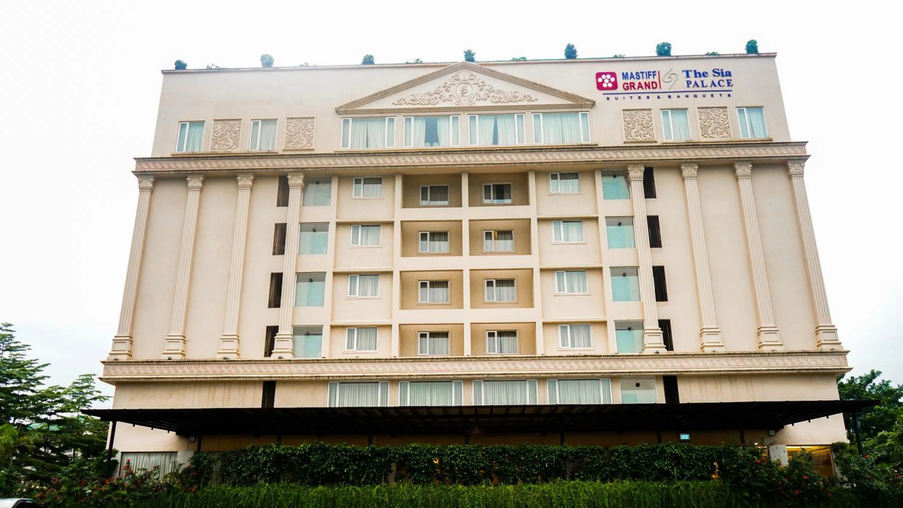 Property building in Mastiff Grand The Sia Palace Suites & Banquets, Khopoli, Near Imagica