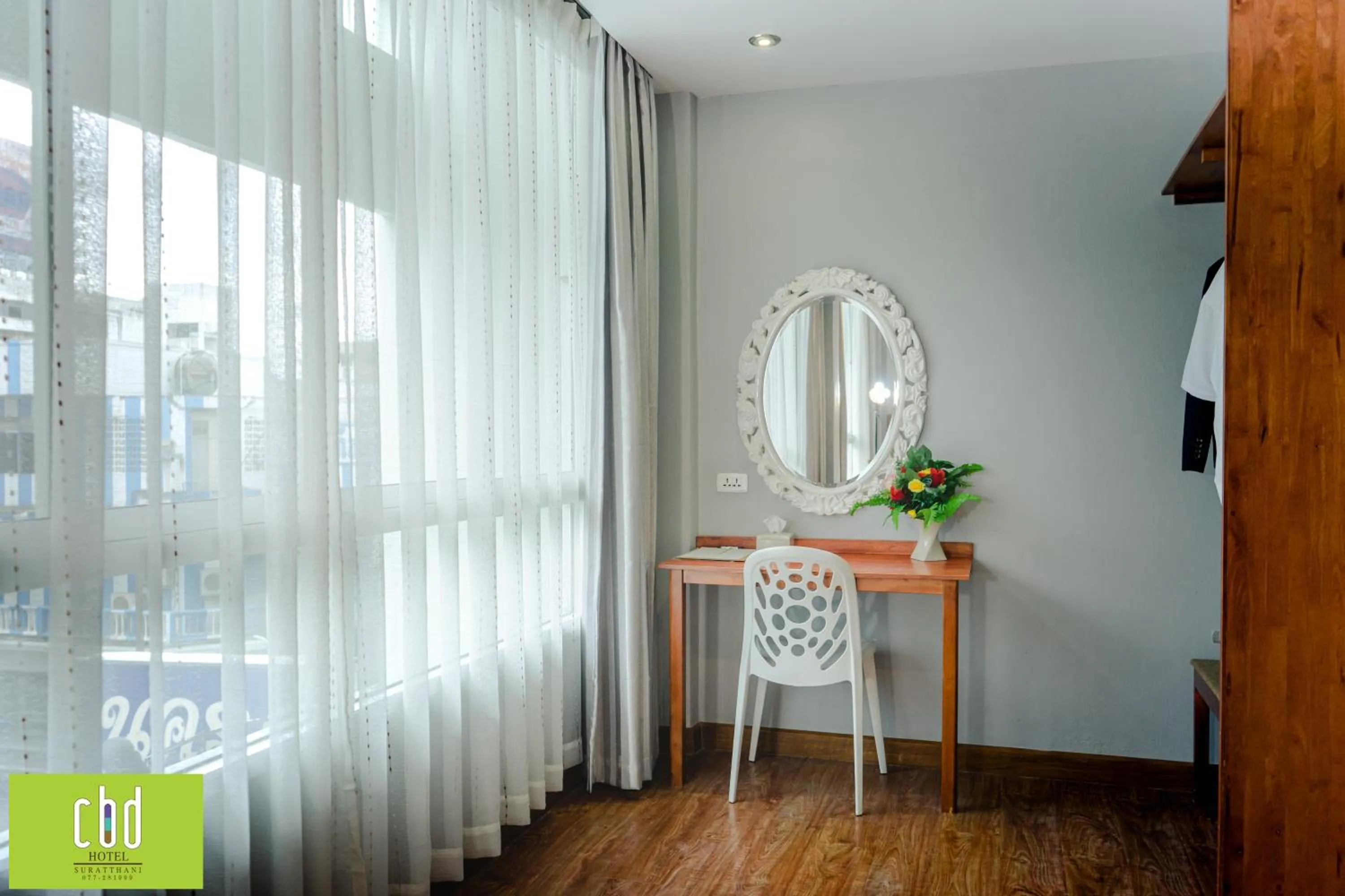 wardrobe in CBD Hotel Suratthani