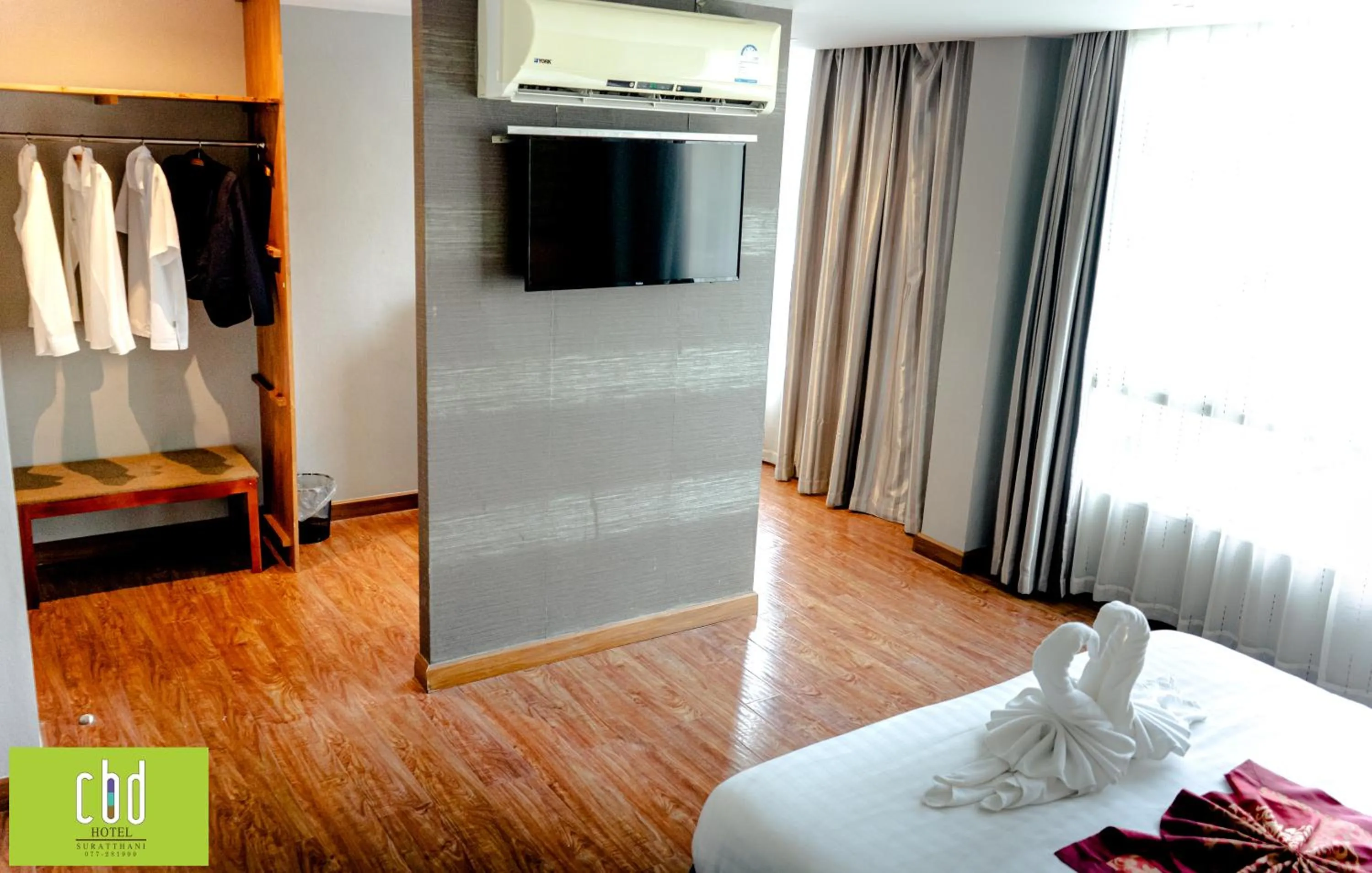 TV and multimedia, Bed in CBD Hotel Suratthani