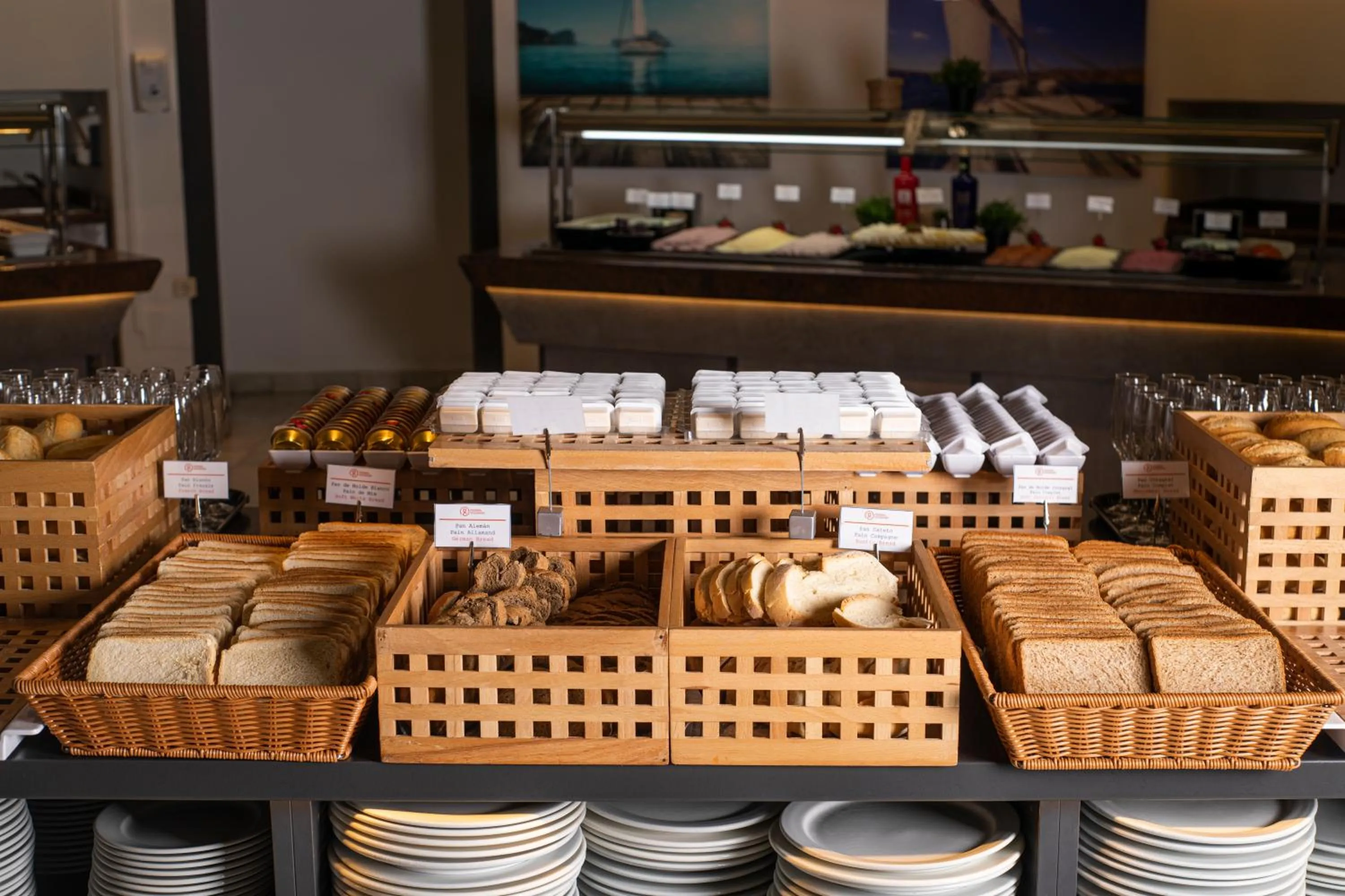 Breakfast in Hotel El Puerto by Pierre Vacances