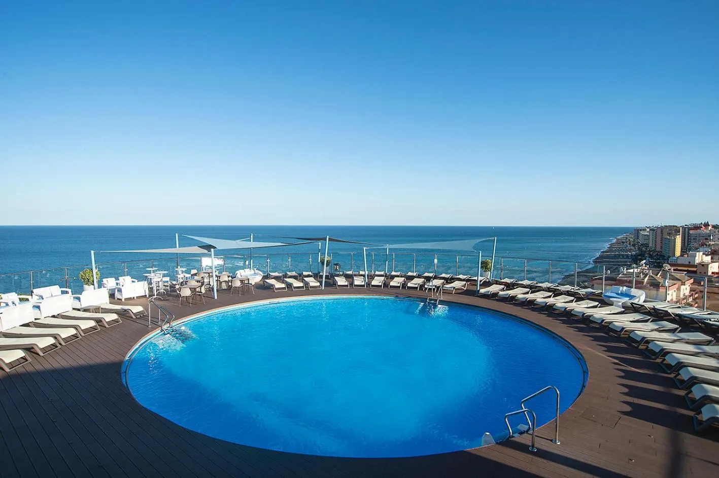 Swimming pool in Hotel El Puerto by Pierre Vacances