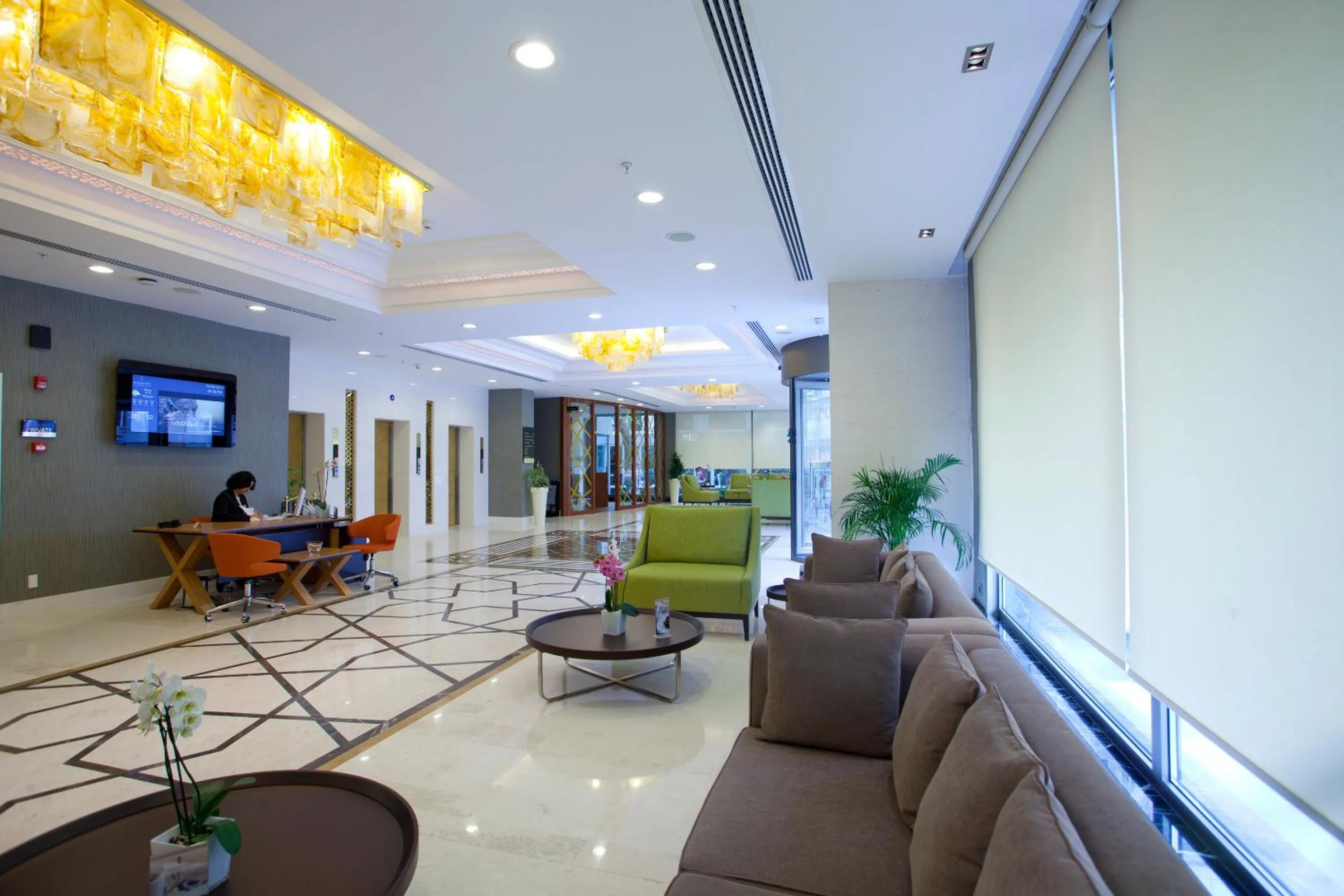 Lobby or reception in The Parma Hotel & Spa Taksim