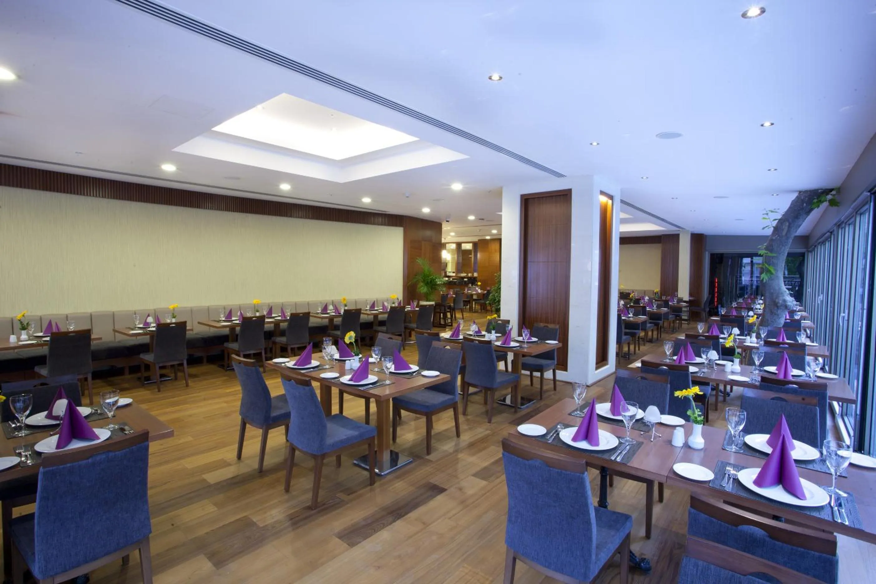 Dining area in The Parma Hotel & Spa Taksim
