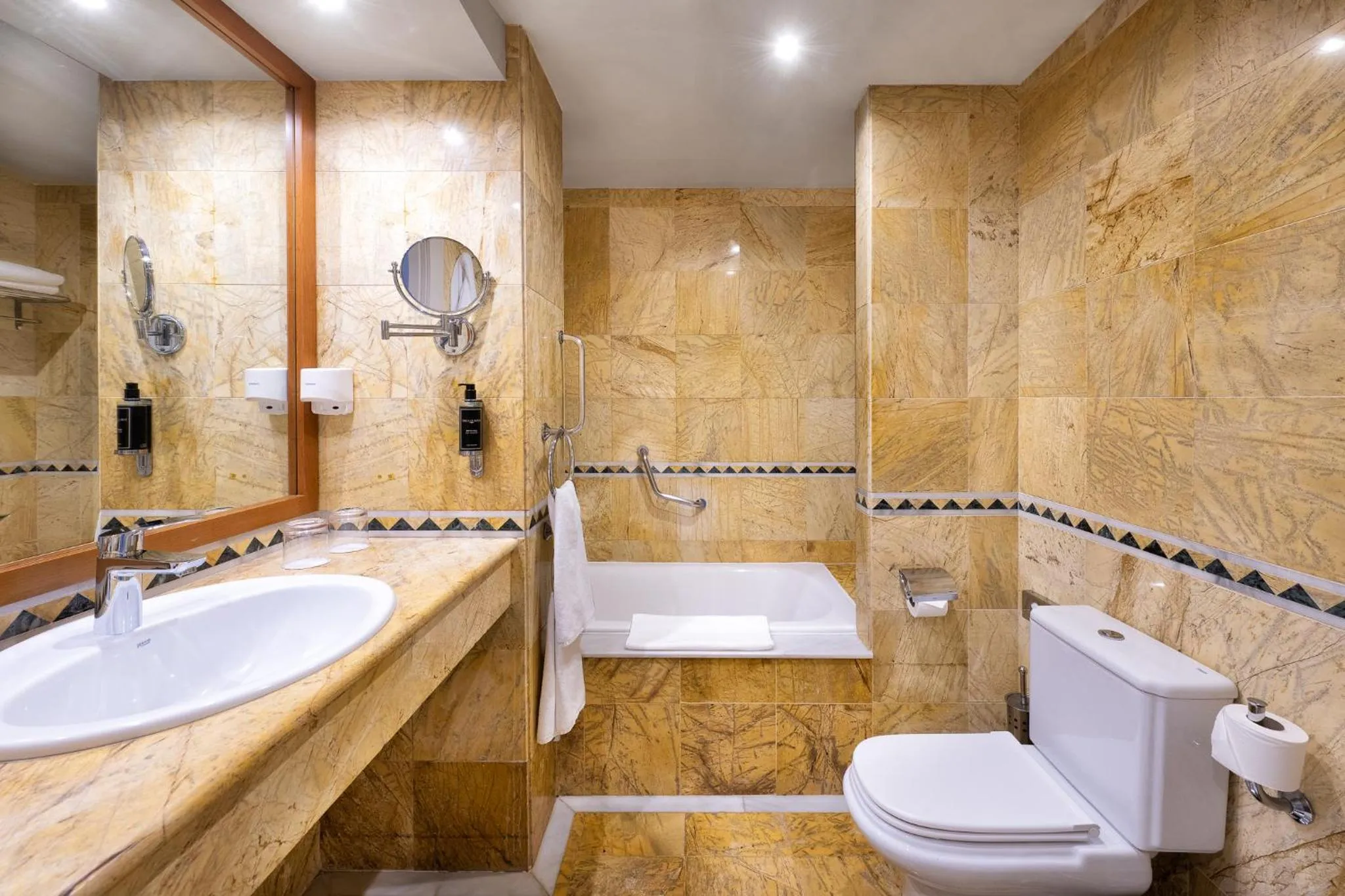 Bathroom in La Cala Resort