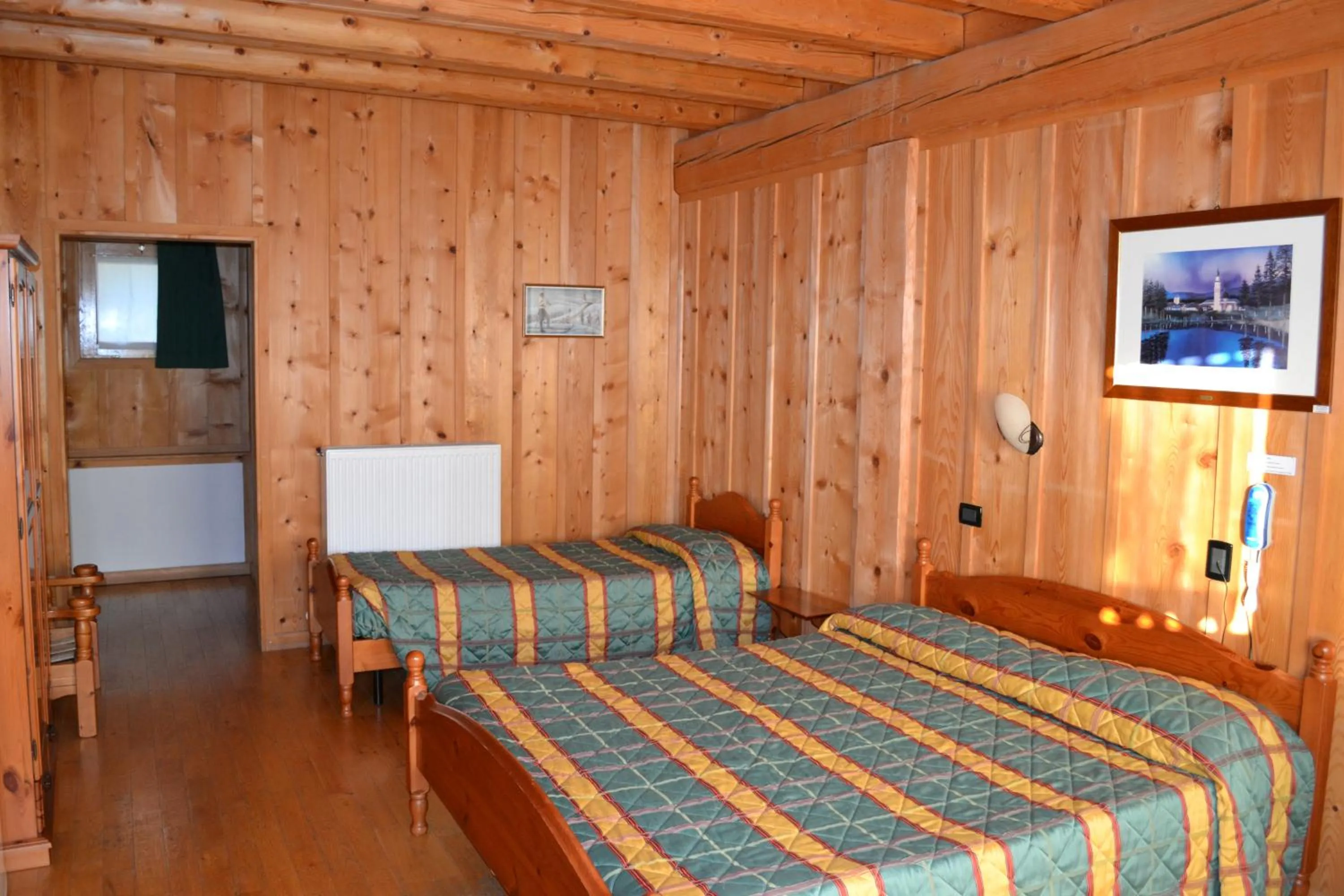 Photo of the whole room, Bed in Albergo Rendola
