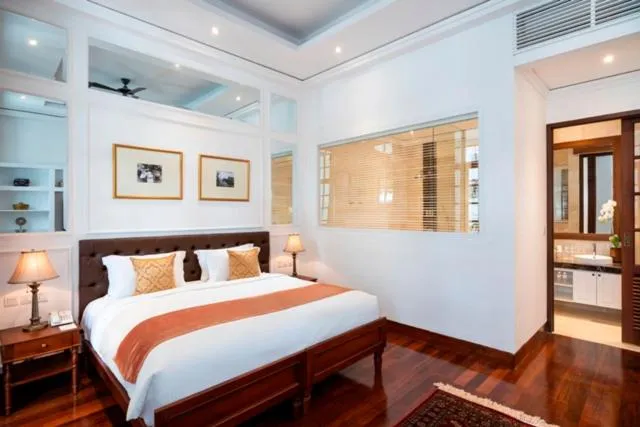 Bedroom, Bed in The Colony Hotel Bali
