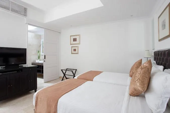 Bed in The Colony Hotel Bali