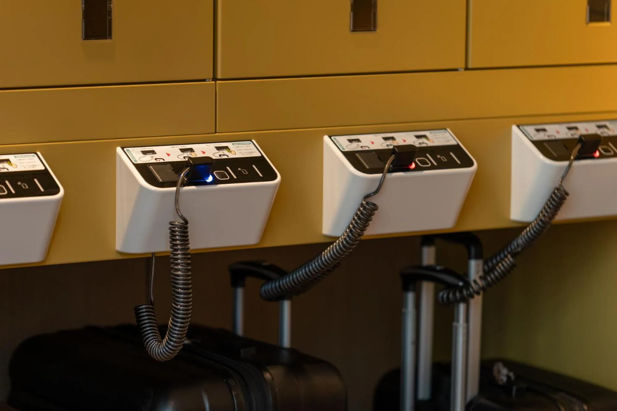 microwave in JR Kyushu Hotel Blossom Shinjuku