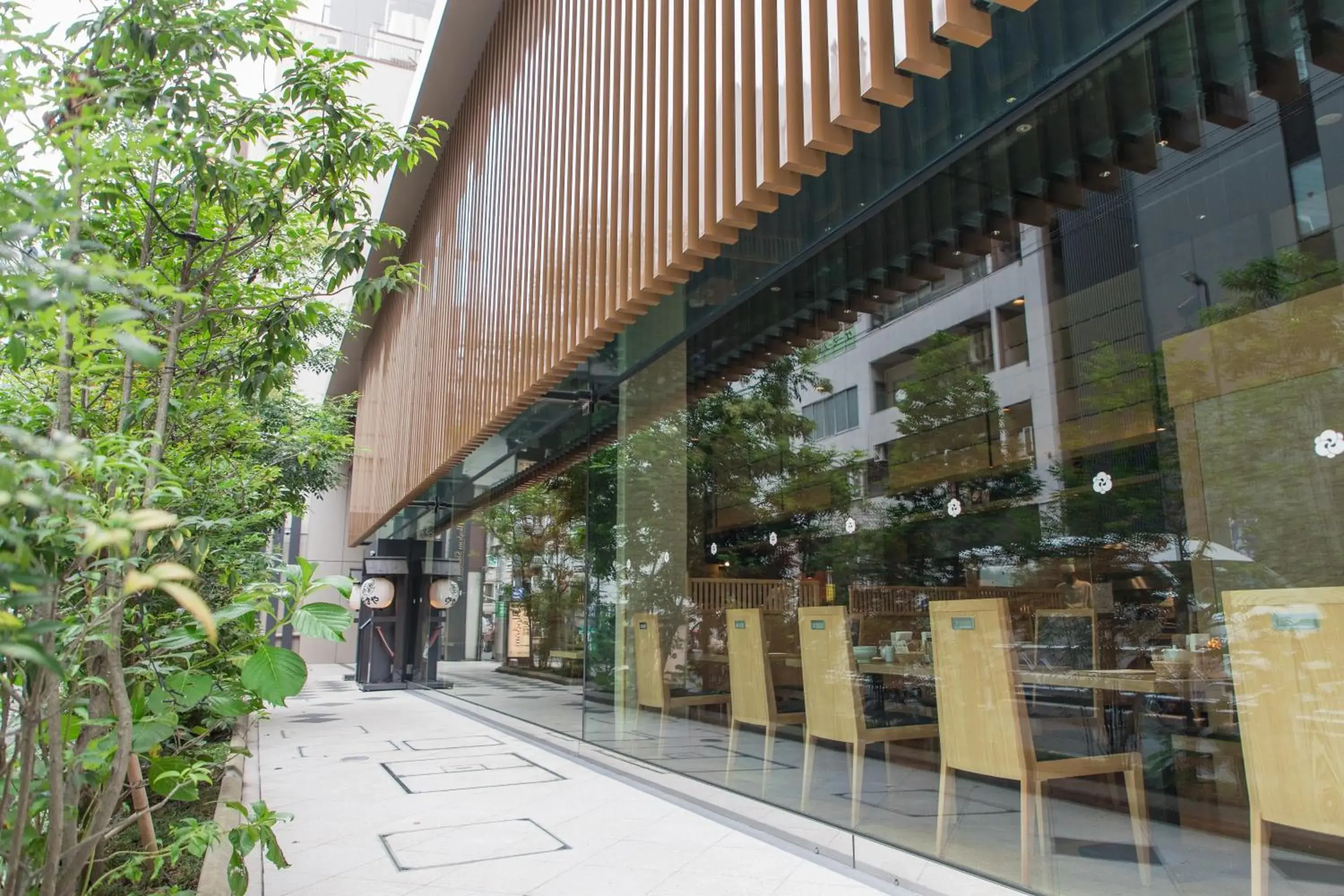 Property building in JR Kyushu Hotel Blossom Shinjuku Property building in JR Kyushu Hotel Blossom Shinjuku