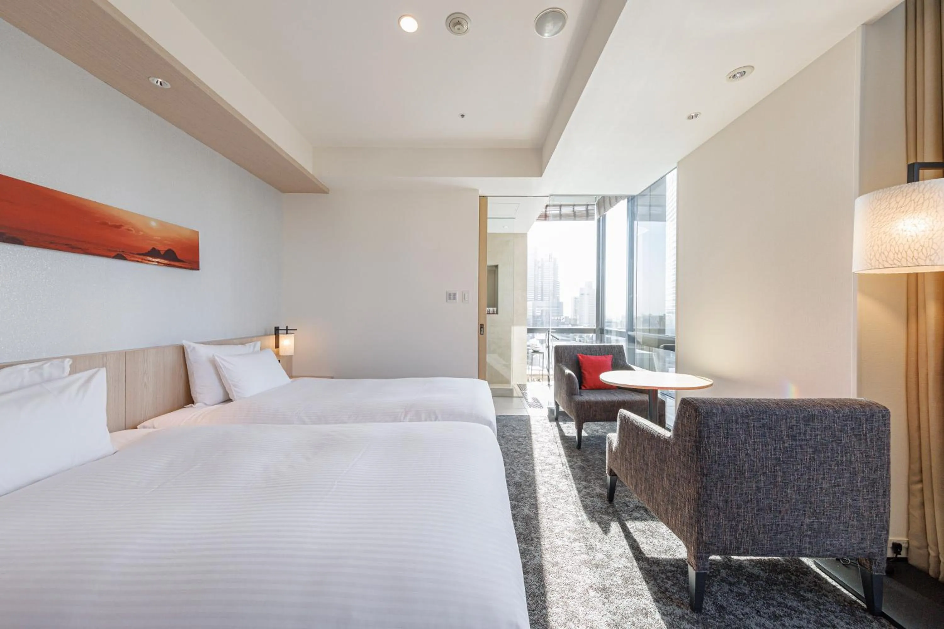 Photo of the whole room, Bed in JR Kyushu Hotel Blossom Shinjuku