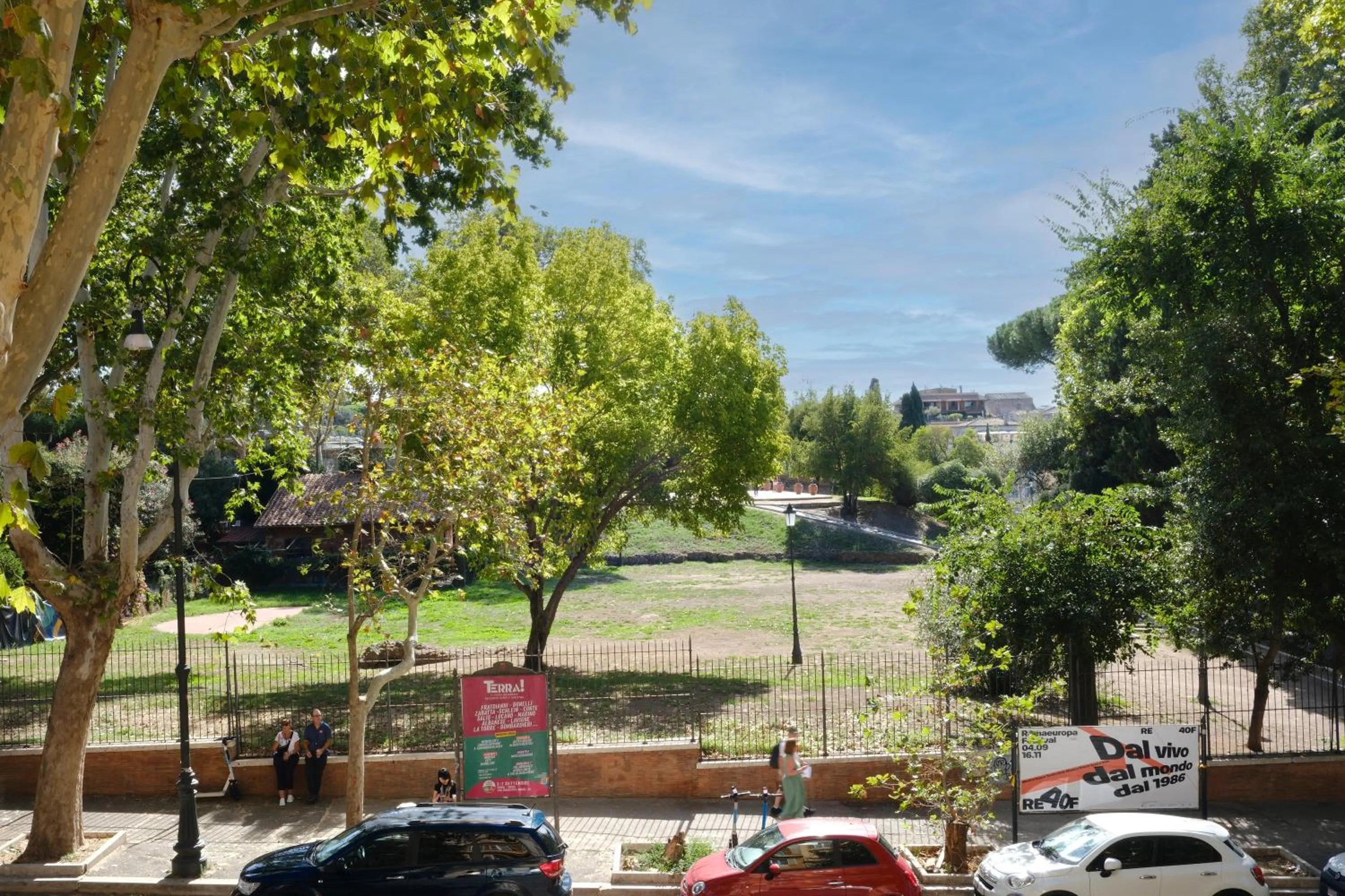 Garden in Domus Chiara al Colosseo