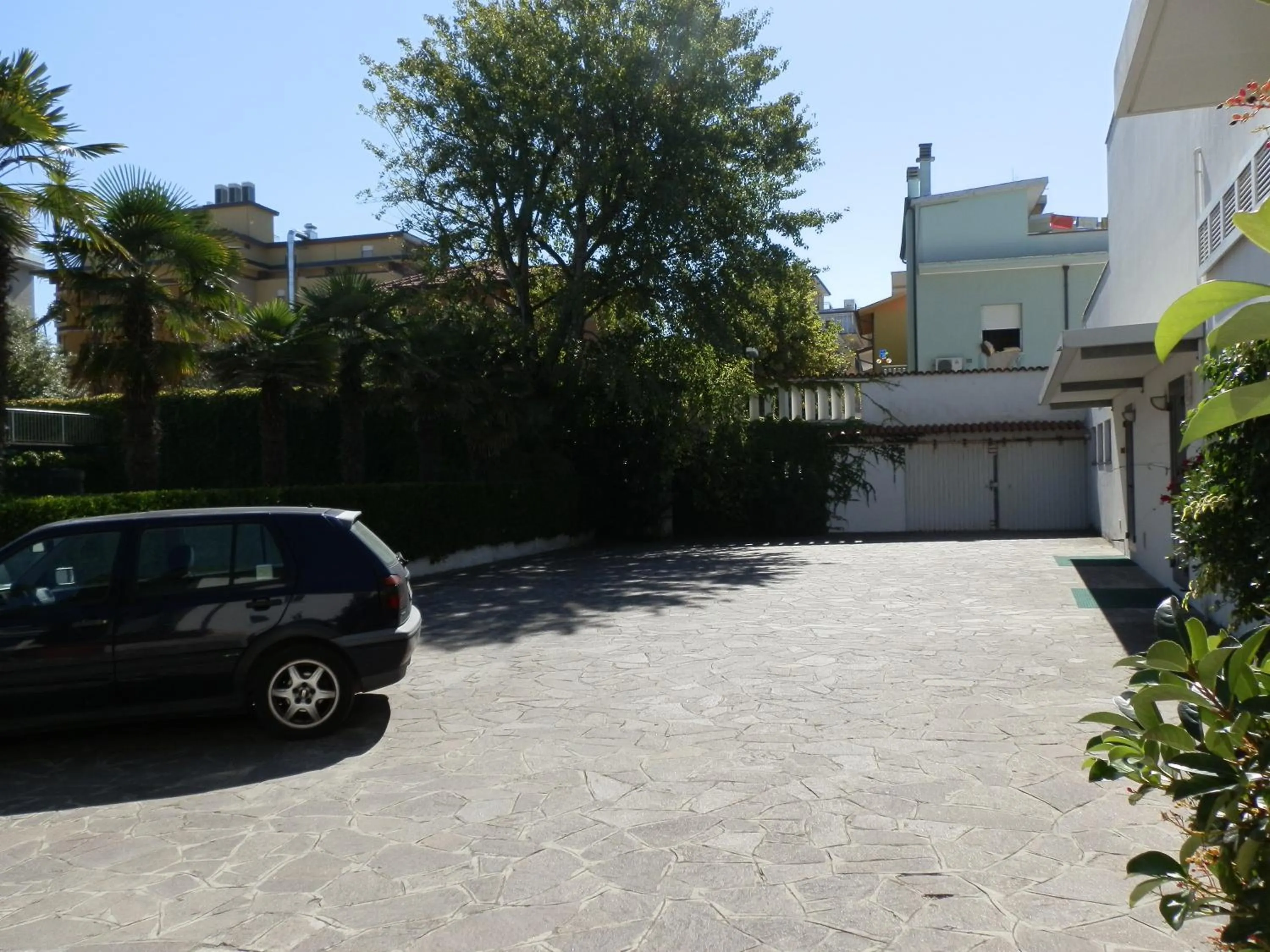 Facade/entrance in Hotel Nautic B&B