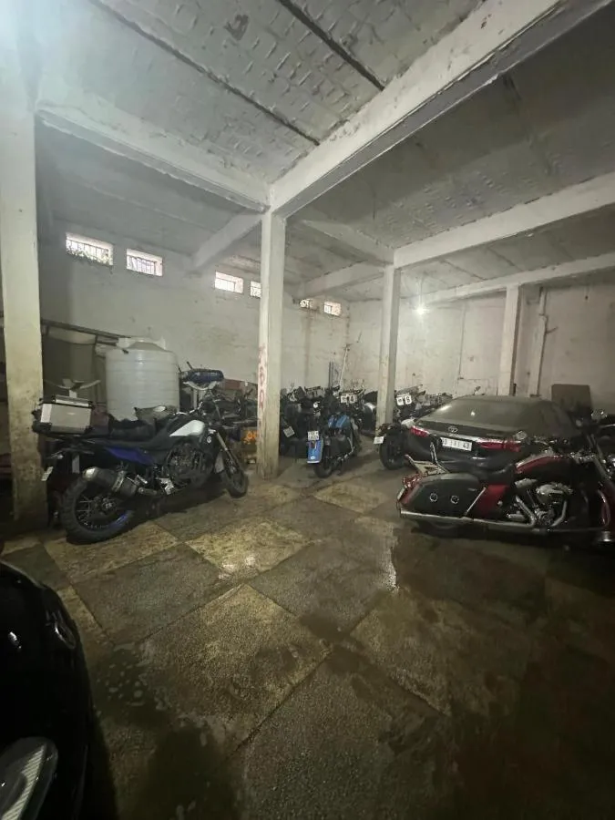 Parking in Maison d'hôtes Afassi