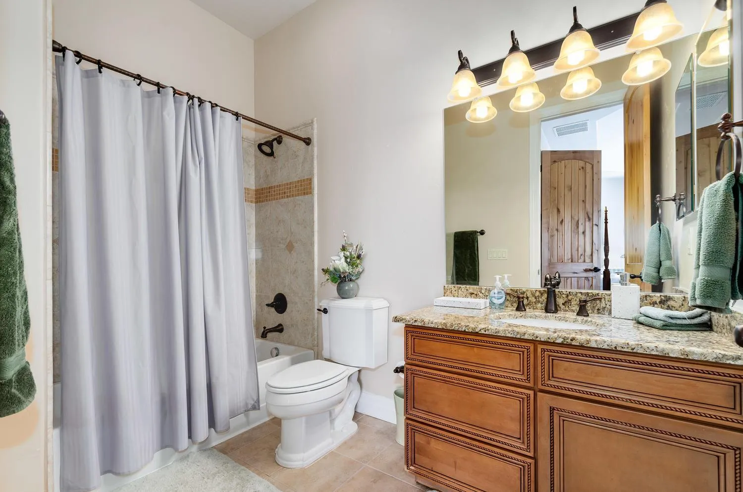 Toilet in Summit Villa BnB