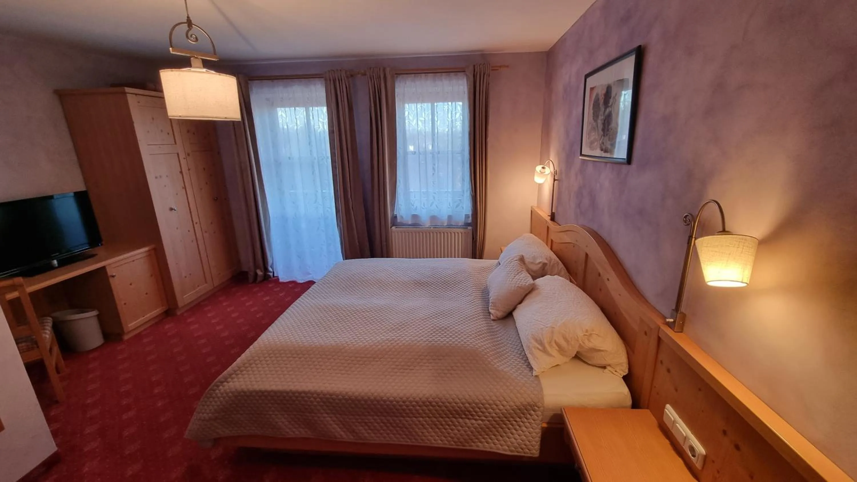Standard Double Room in Hotel Pension Geiger