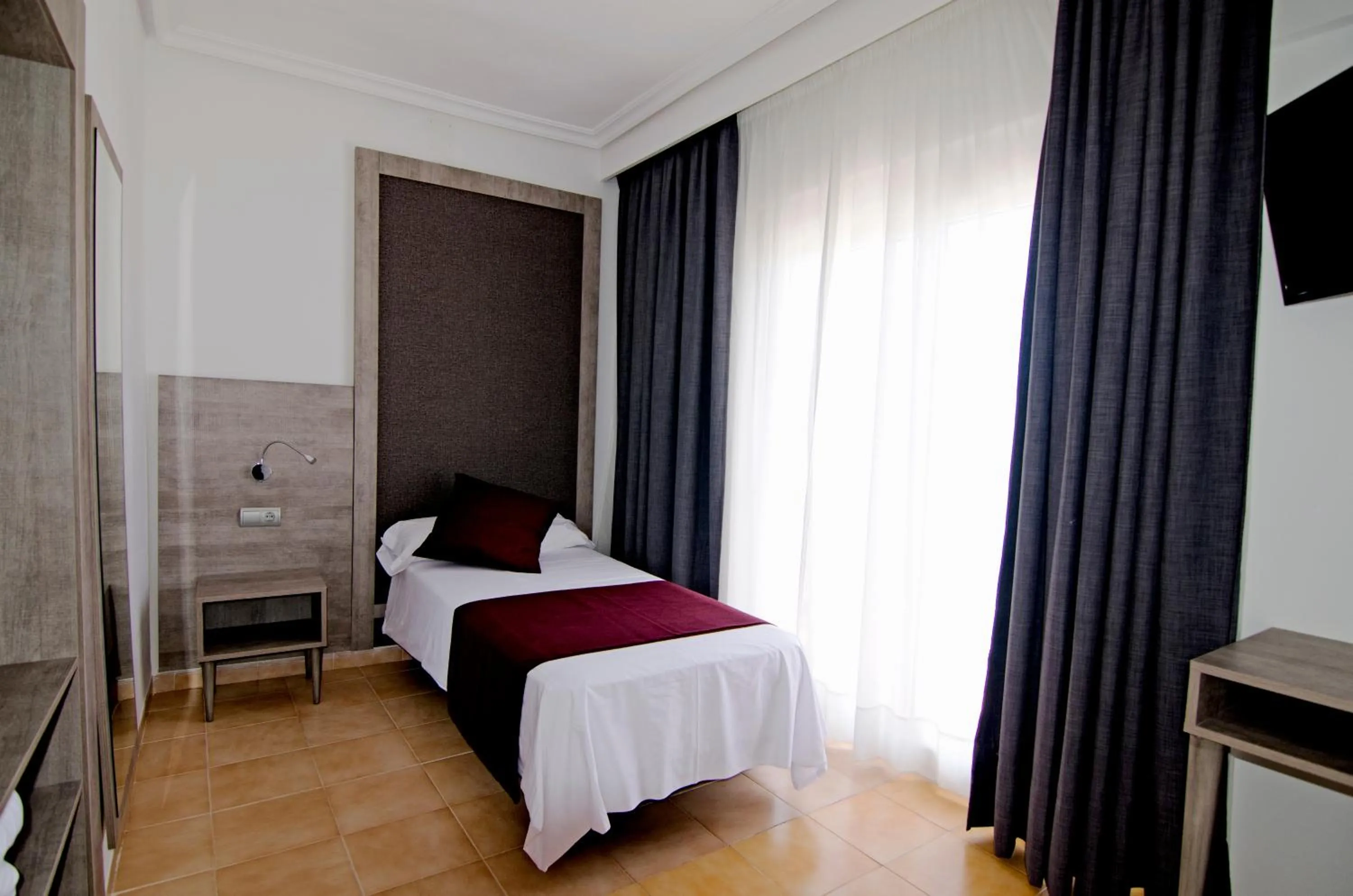 Photo of the whole room, Bed in Hotel Vibra Marco Polo I - Adults only
