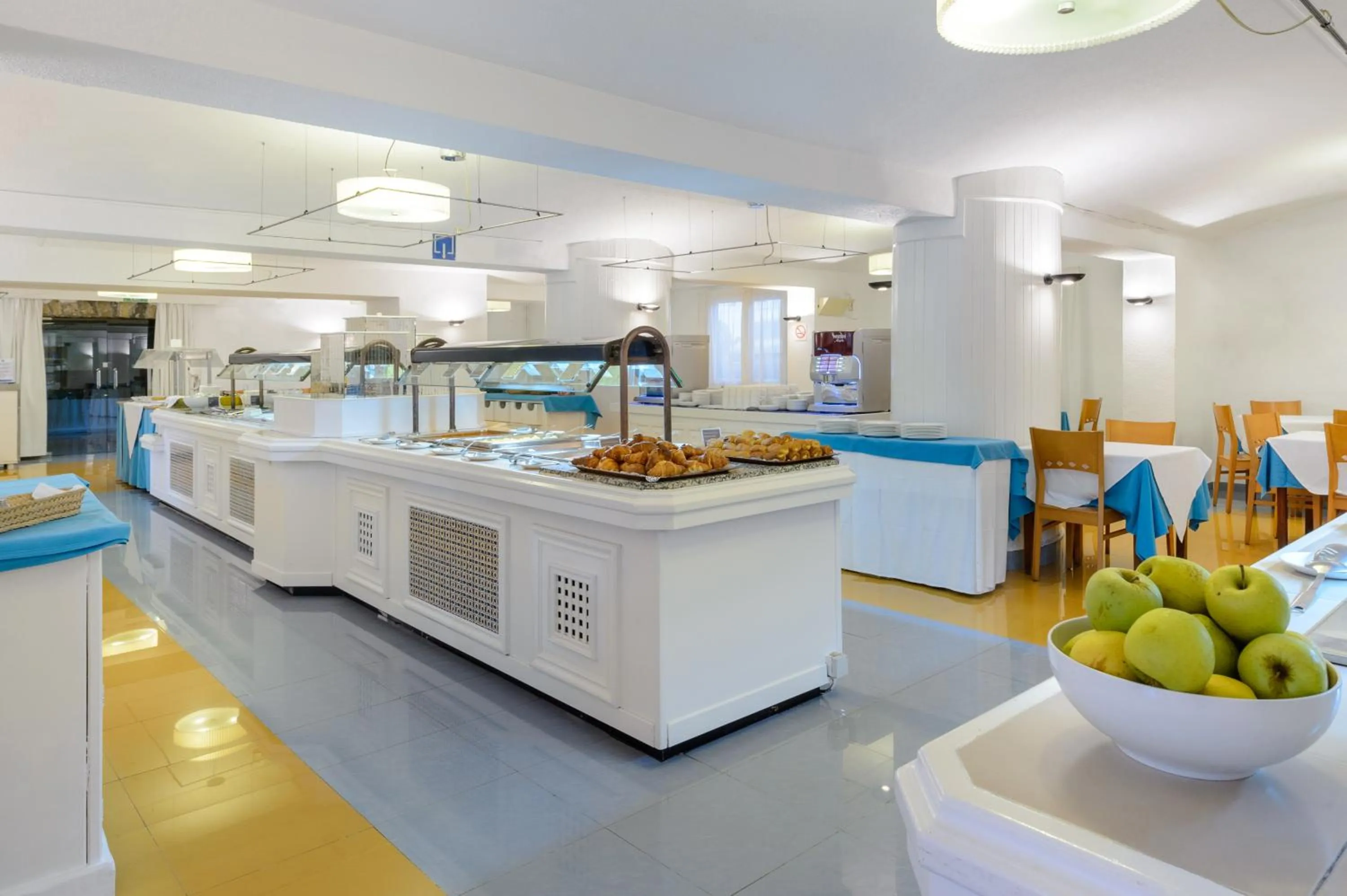 Lounge or bar in Hotel Vibra Marco Polo I - Adults only