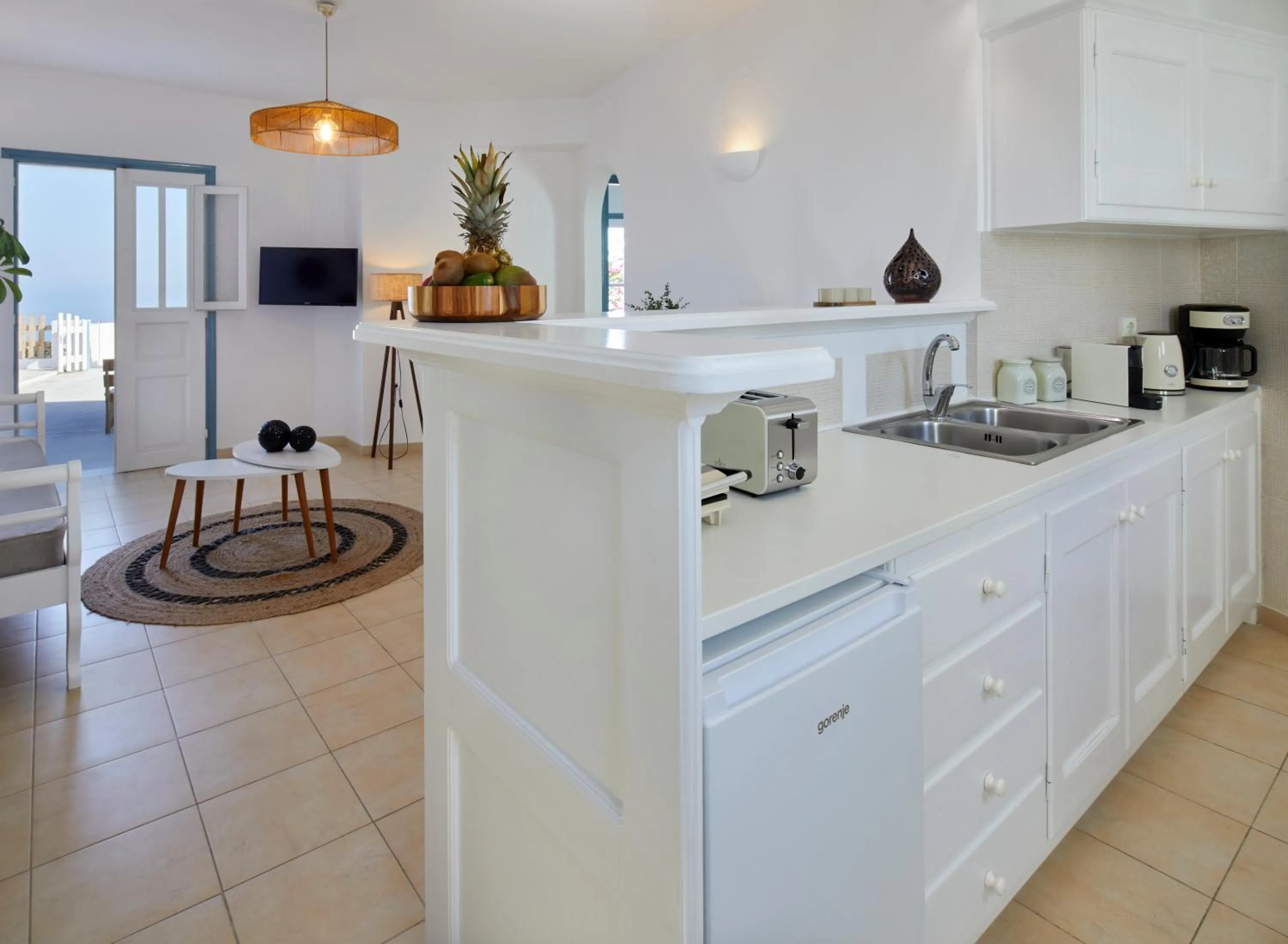 Kitchen or kitchenette in Athiri Santorini Hotel