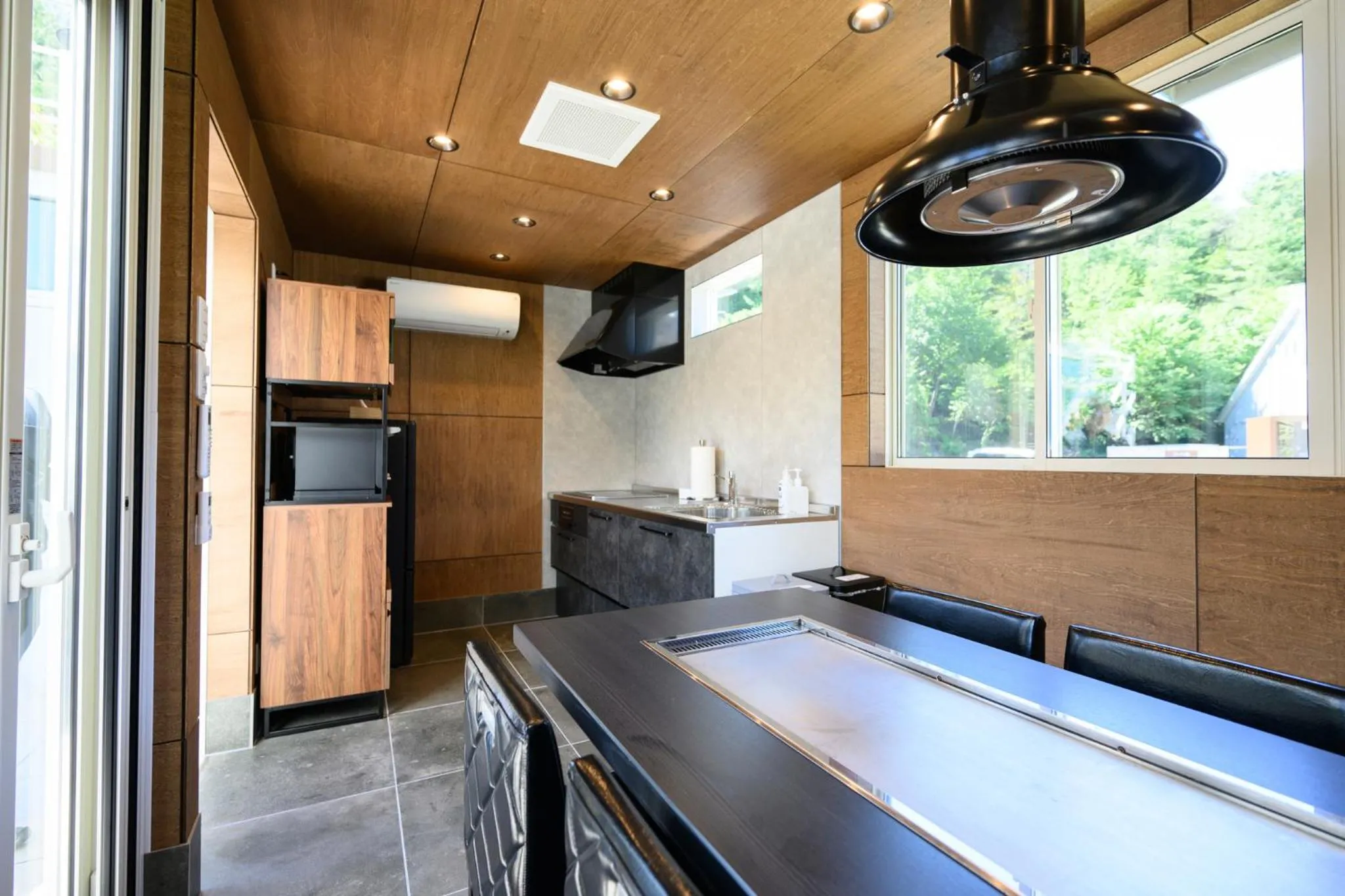 kitchen in RESORT SPA FutureRESORT