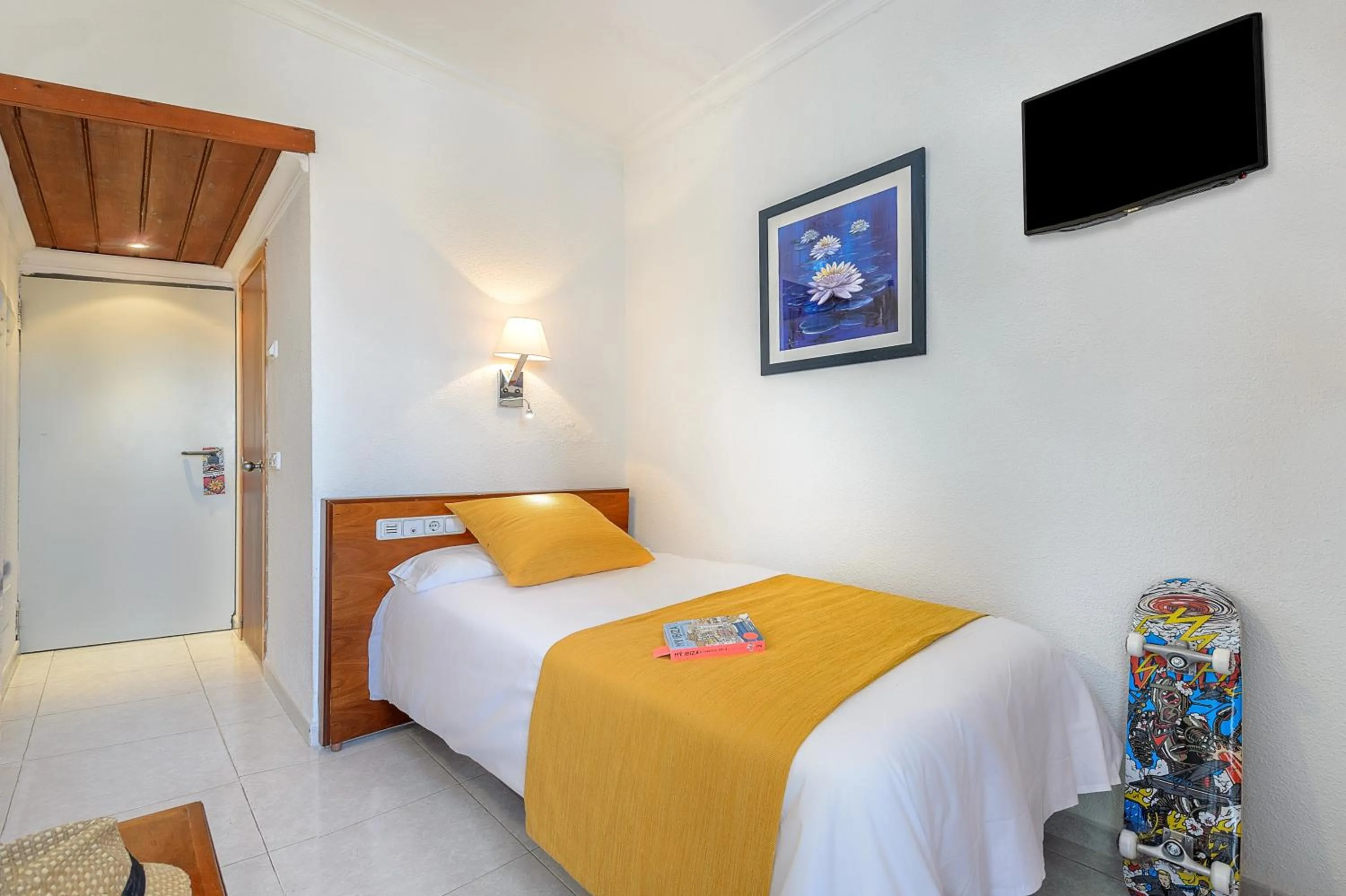 Photo of the whole room, Bed in Aparthotel Vibra Bay