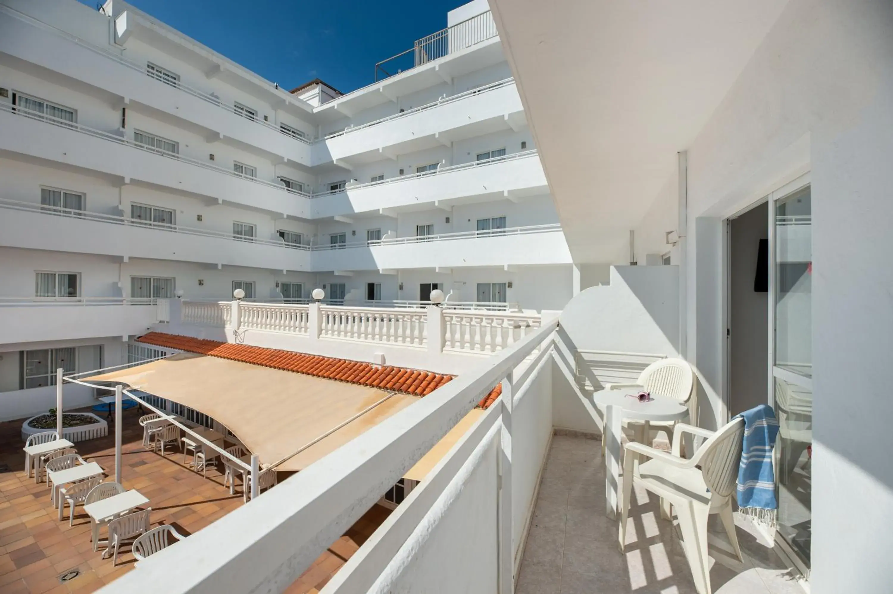 One-Bedroom Apartment in Hotel Apartamentos Vibra Lux Mar One-Bedroom Apartment in Hotel Apartamentos Vibra Lux Mar