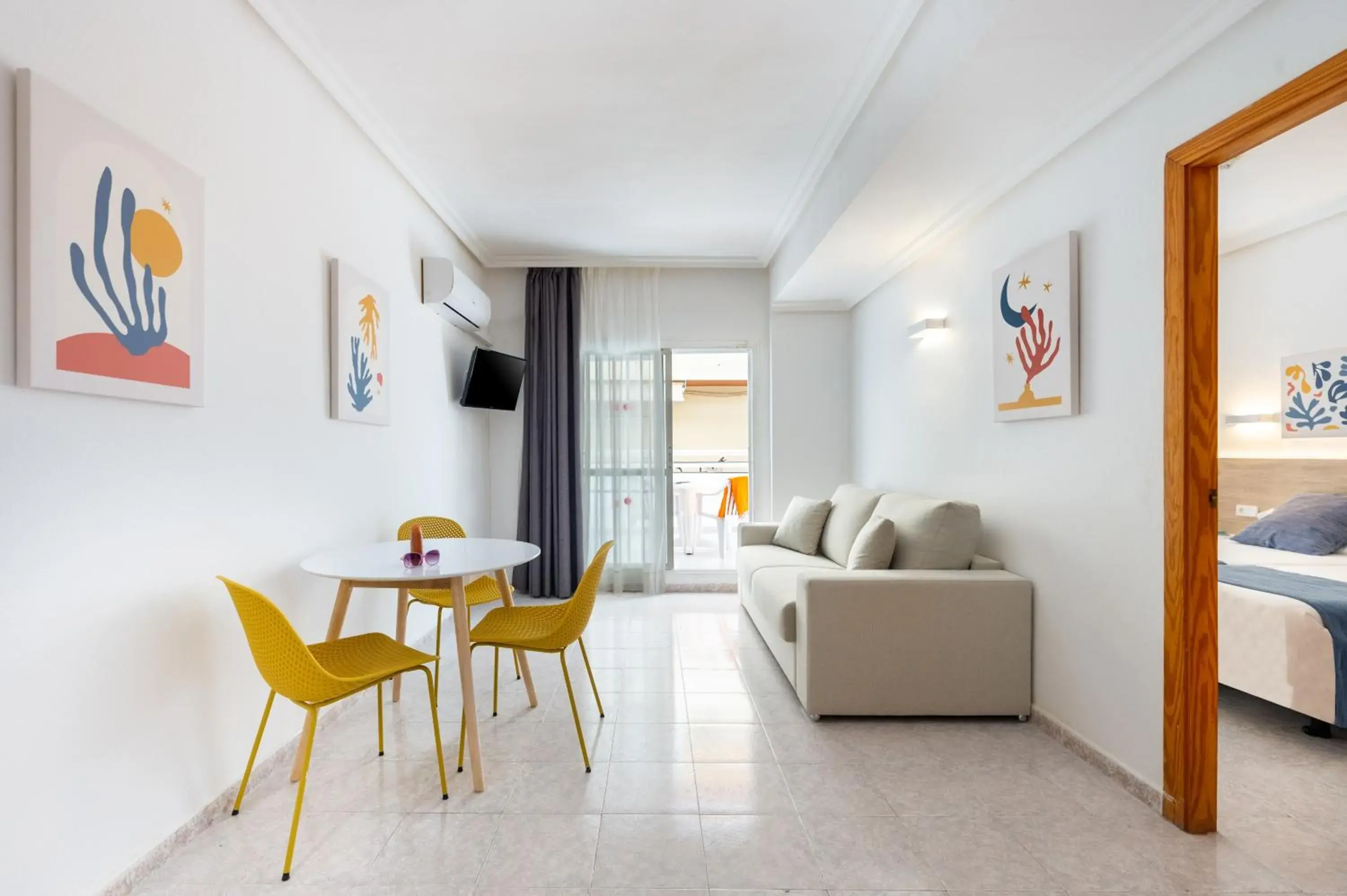 One-Bedroom Apartment in Hotel Apartamentos Vibra Lux Mar One-Bedroom Apartment in Hotel Apartamentos Vibra Lux Mar