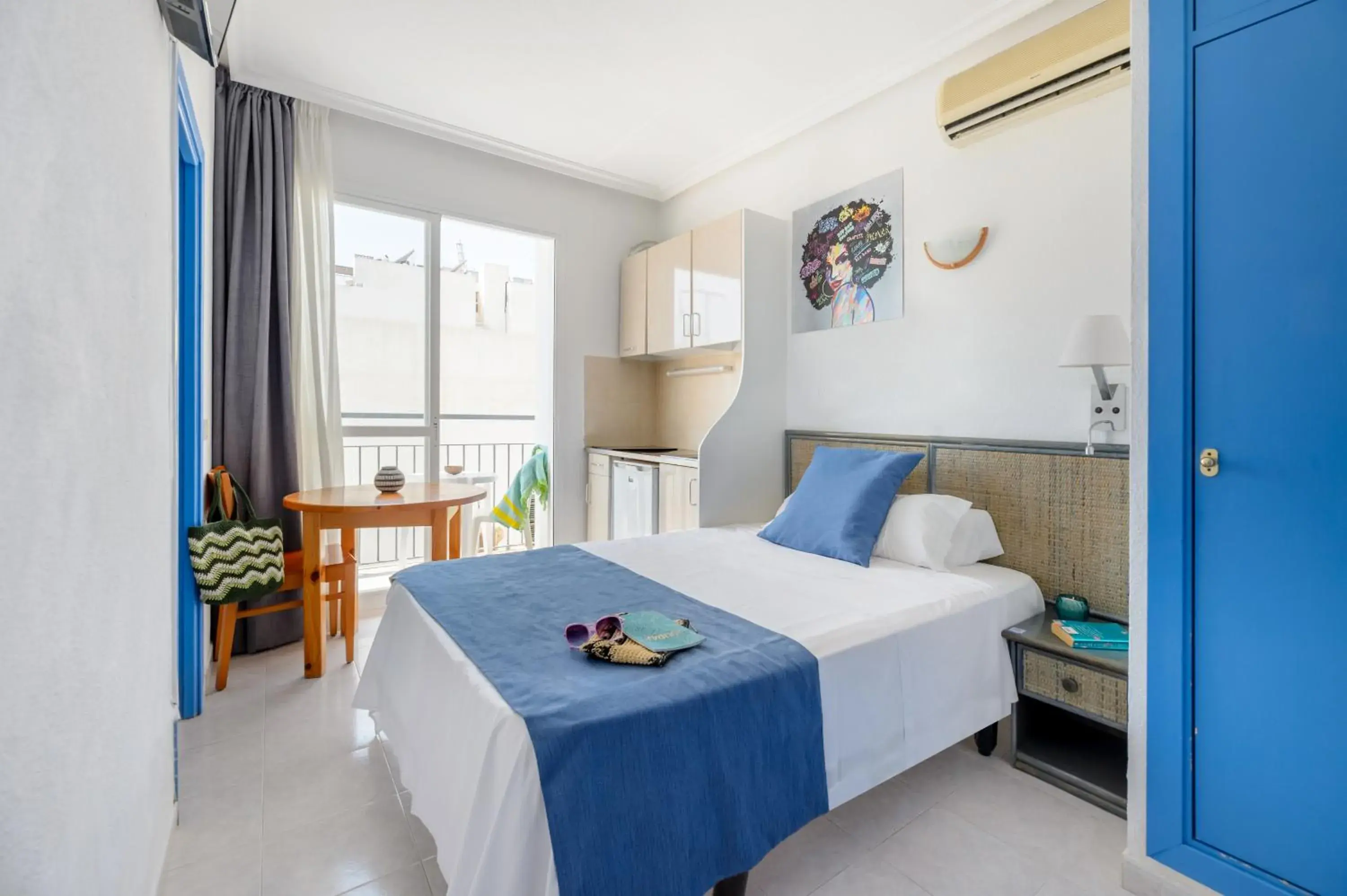 Photo of the whole room, Bed in Aparthotel Vibra del Mar - Adults only Photo of the whole room, Bed in Aparthotel Vibra del Mar - Adults only