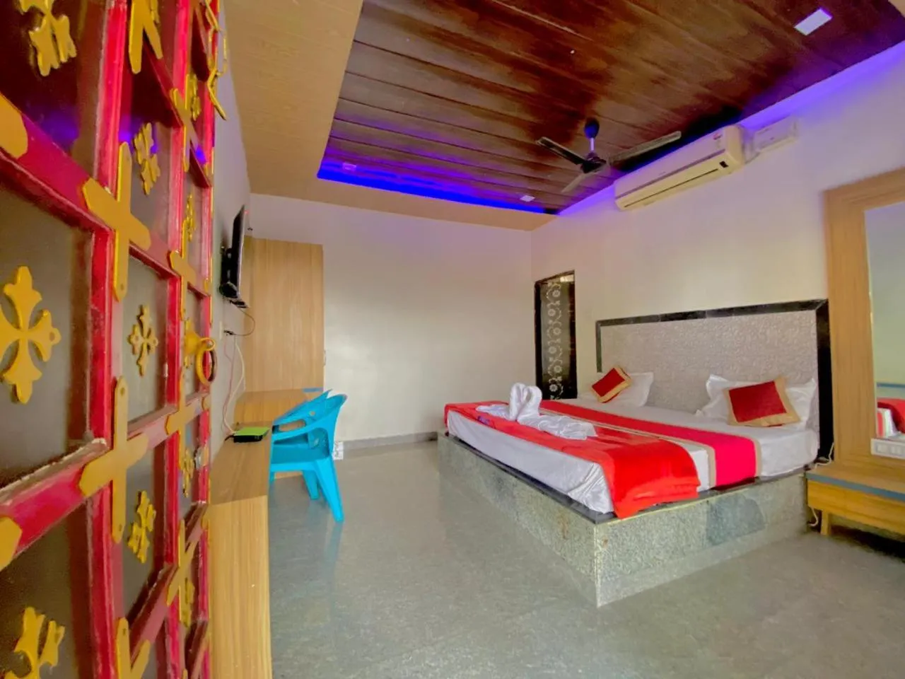 Bed in Ajaypal Garh Resort Near Pushkar and Ajmer