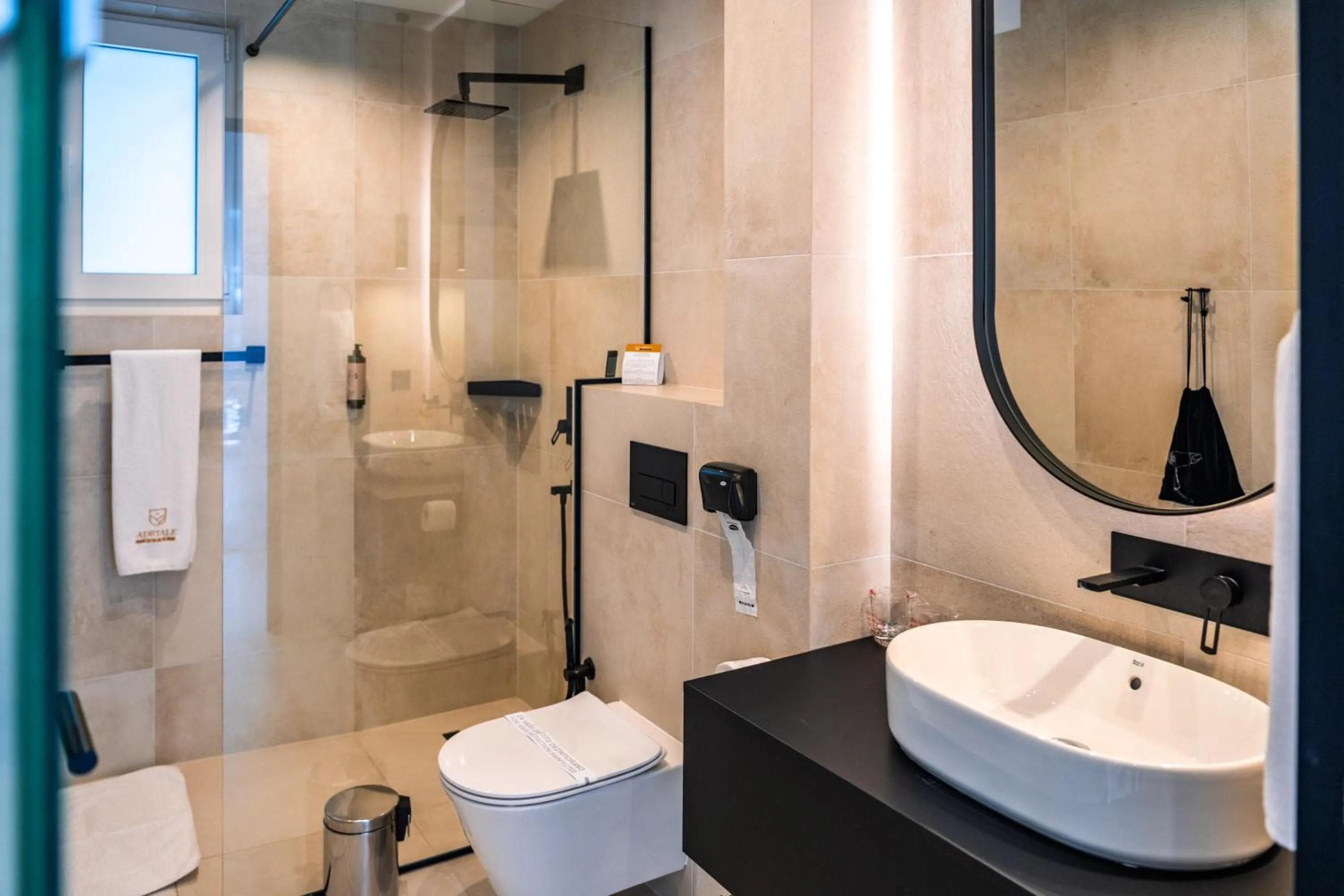 Toilet in Hotel Adriale