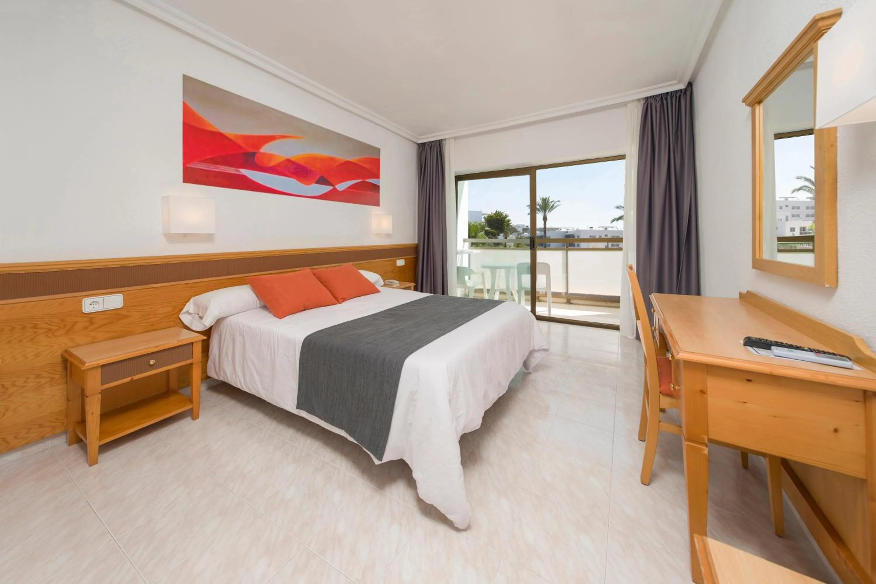 Bedroom, Bed in Hotel Vibra Mare Nostrum