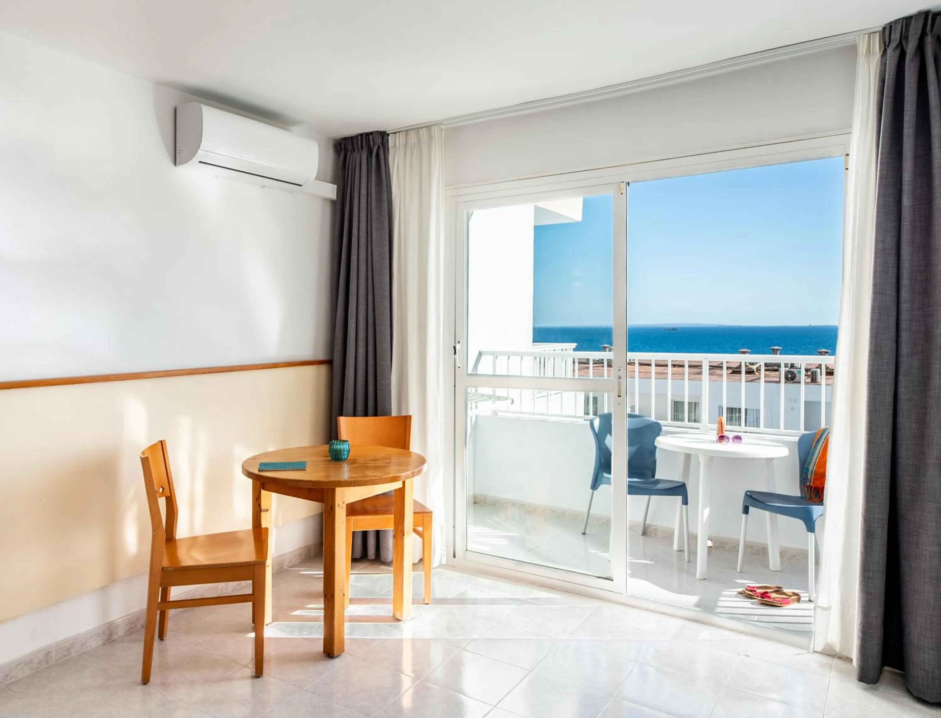 Balcony/Terrace in Apartamentos Vibra Tropical Garden