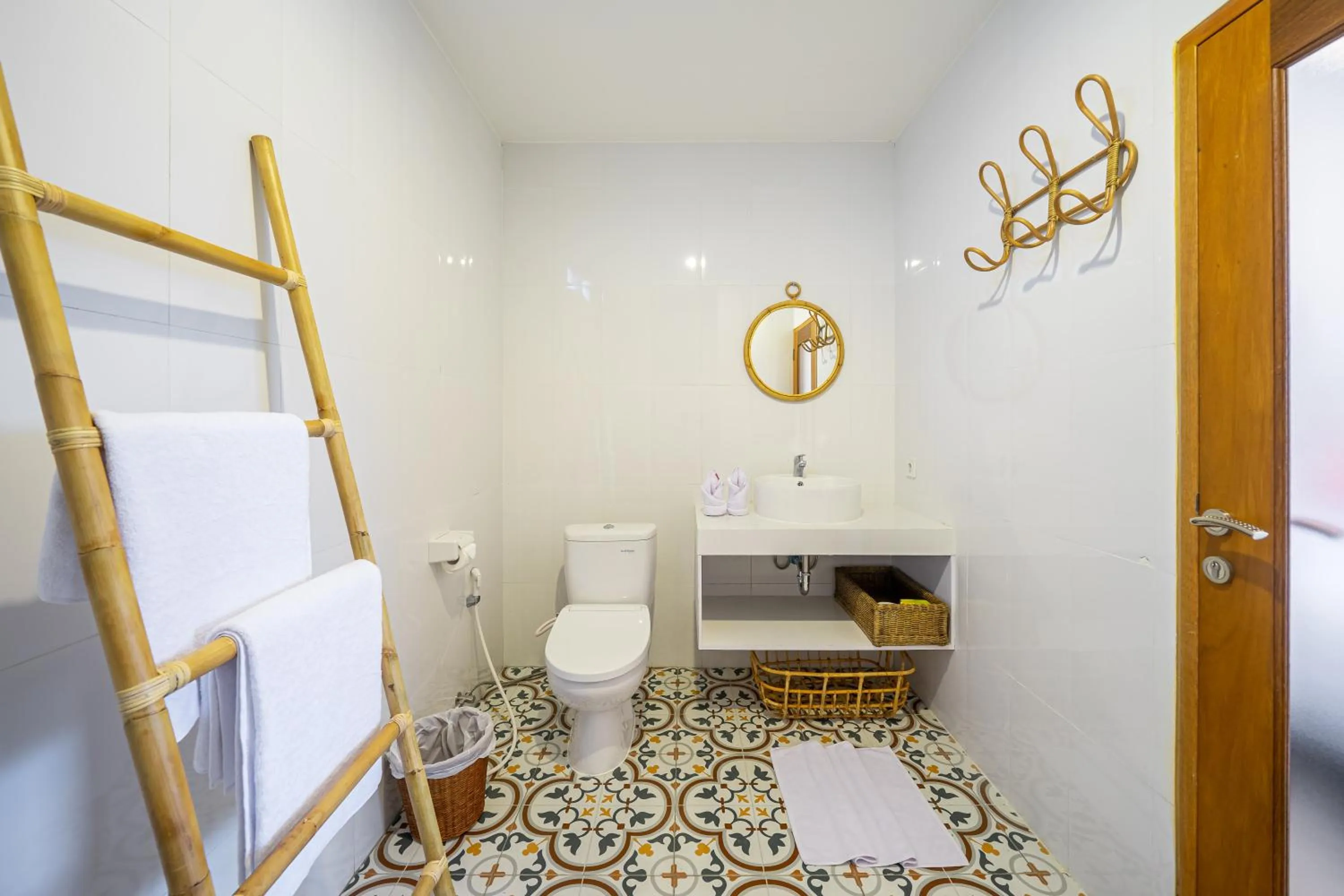 Bathroom in Kasmaran Bali Guest House