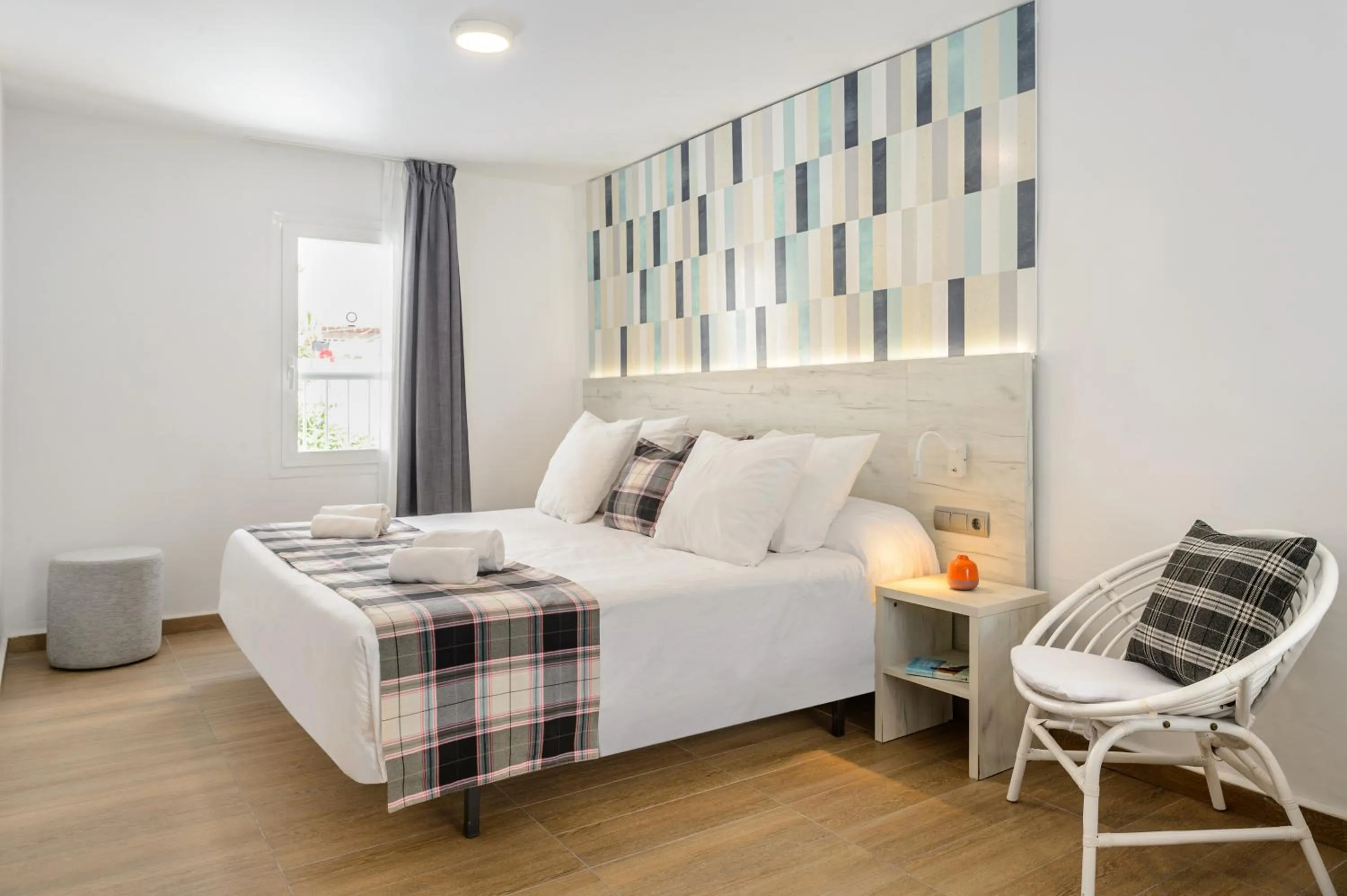 Bedroom, Bed in Hotel Vibra Lei Ibiza - Adults only