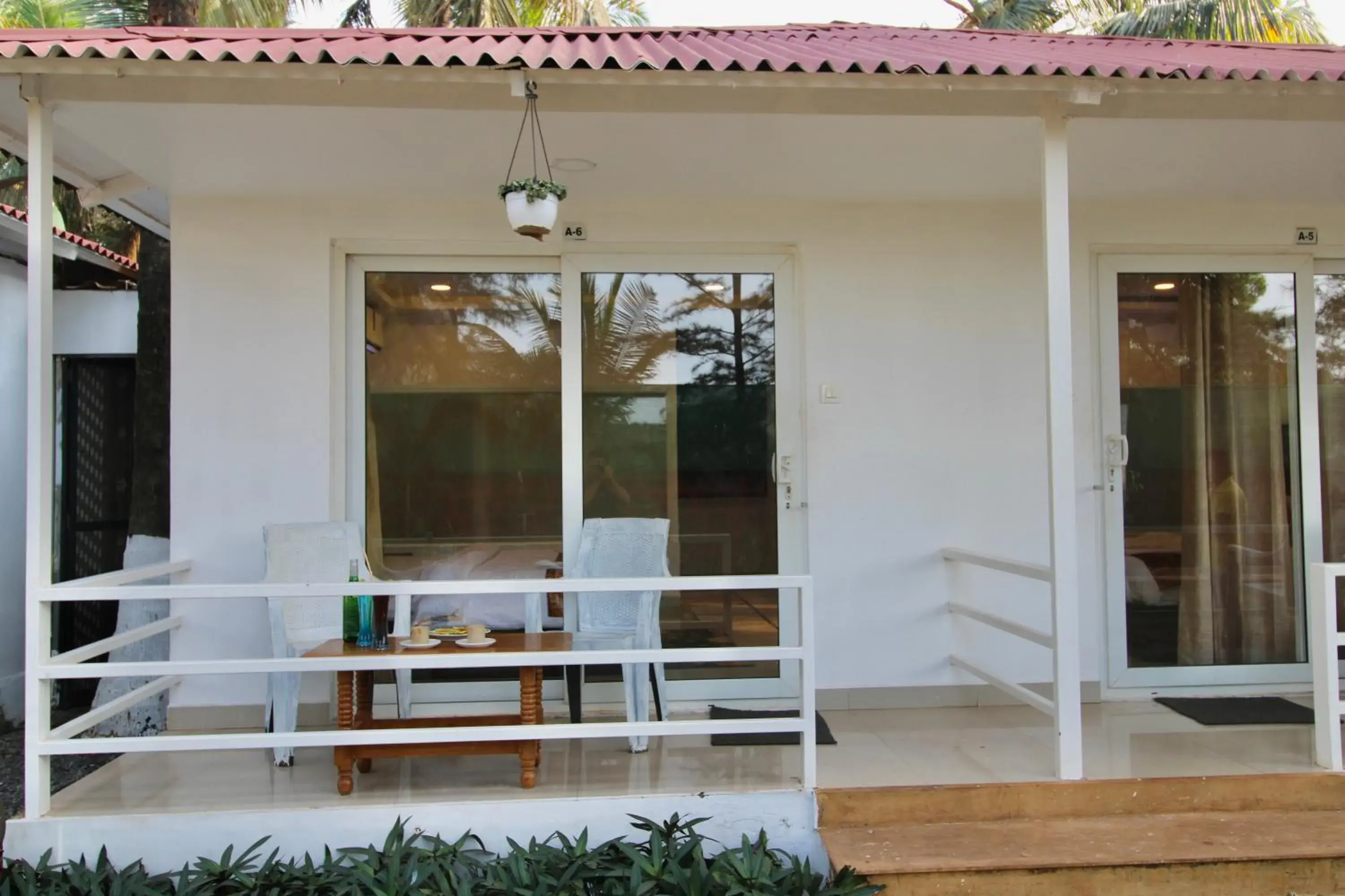 Deluxe Twin Room - single occupancy in Arabian Sea Beach Resort Deluxe Twin Room - single occupancy in Arabian Sea Beach Resort