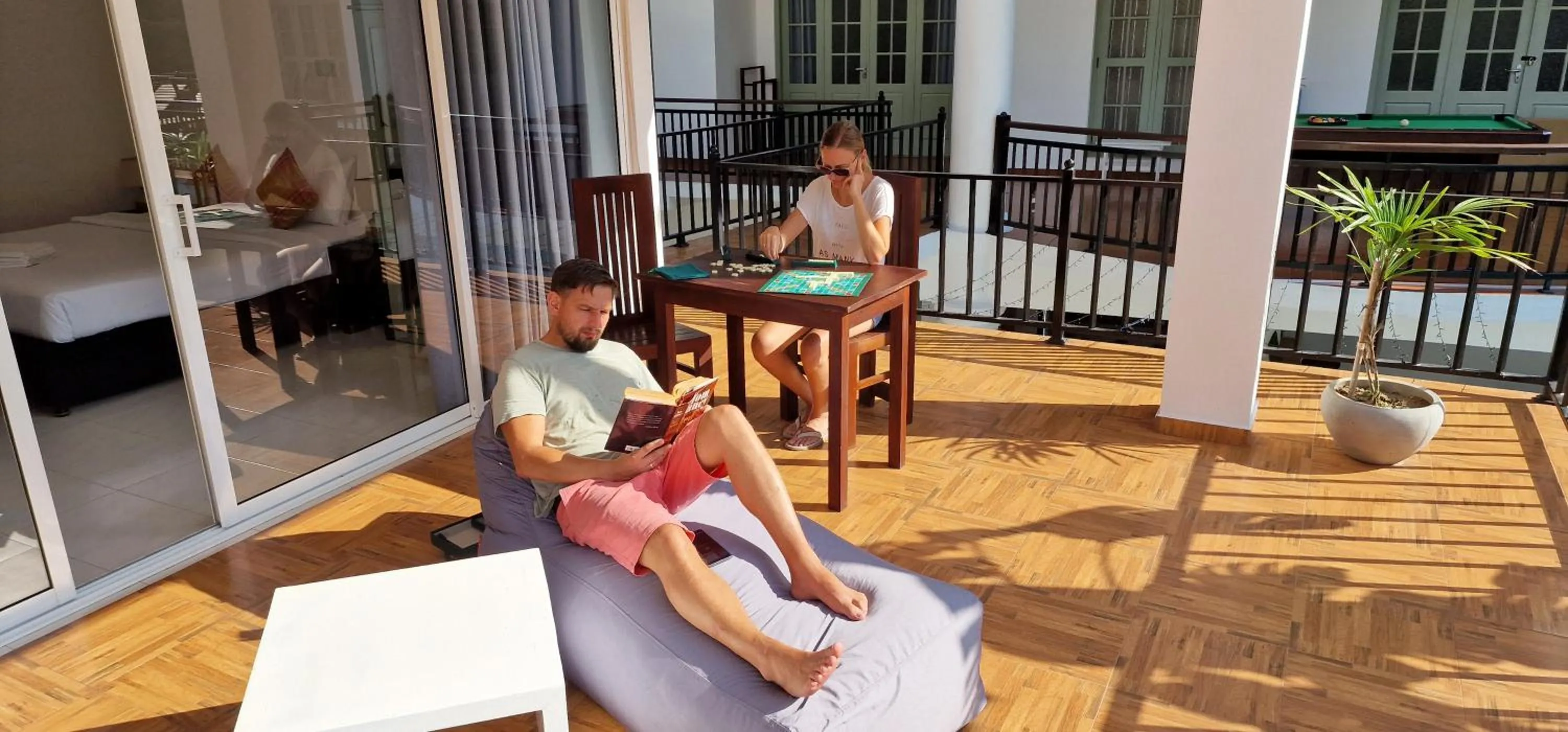 People in Chill Hill Hikkaduwa