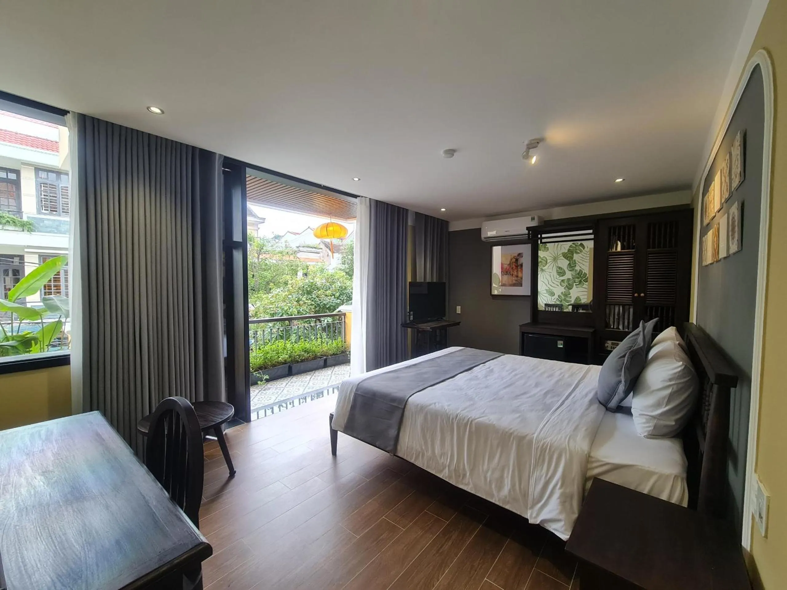 Bed in Hoianan Boutique Hotel