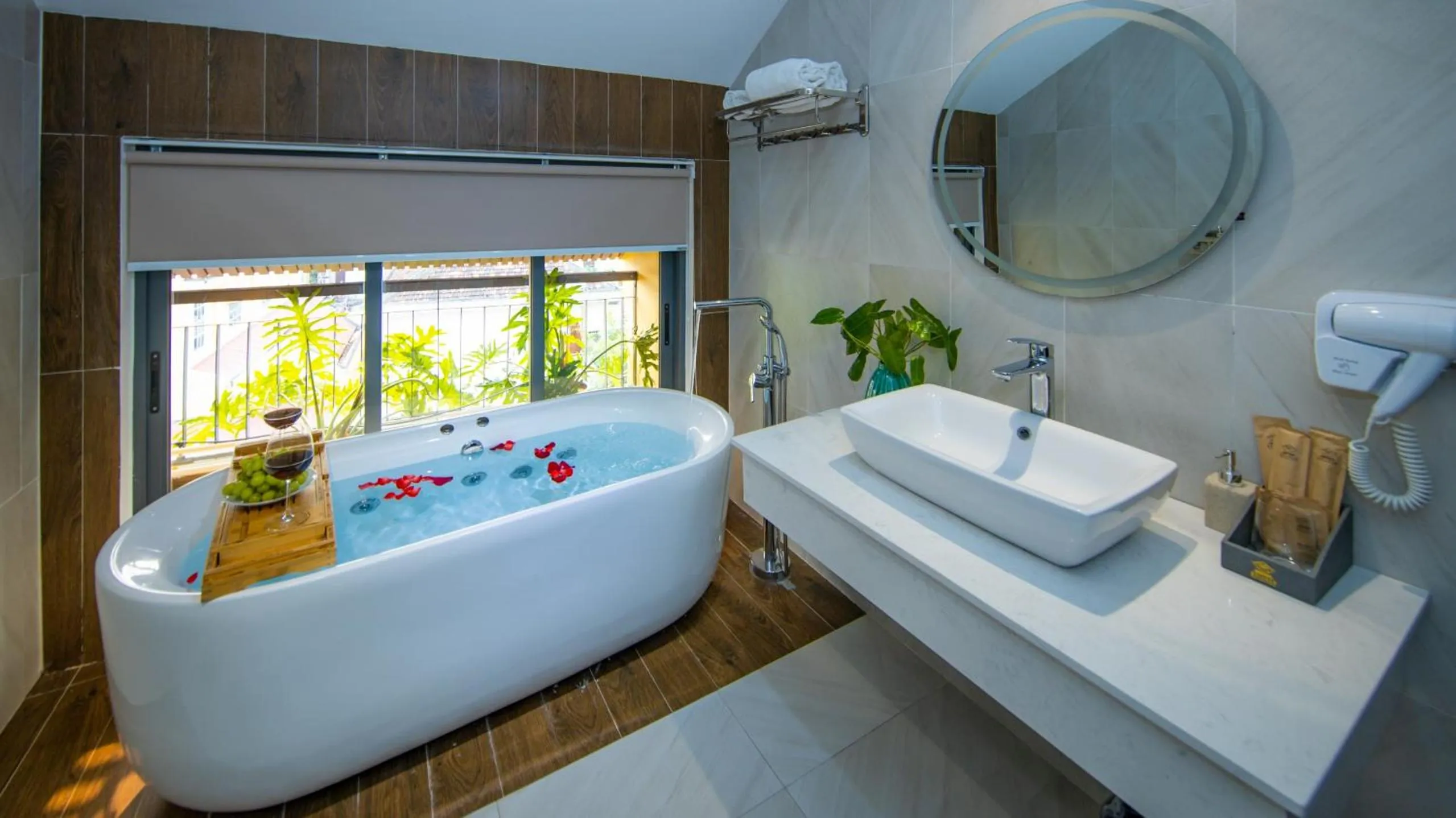 Bathroom in Hoianan Boutique Hotel