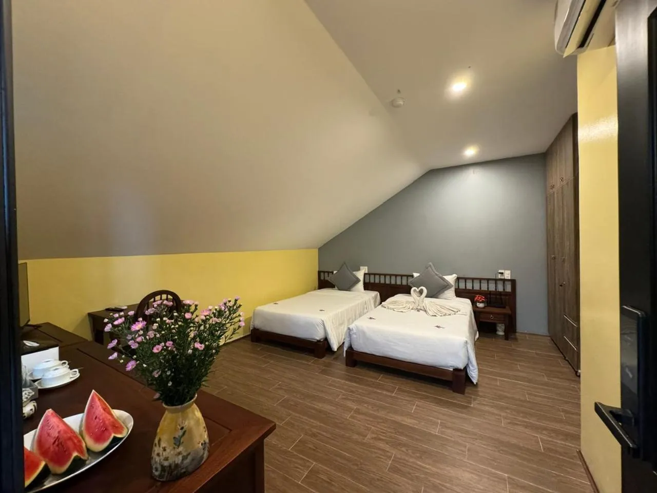 Bed in Hoianan Boutique Hotel