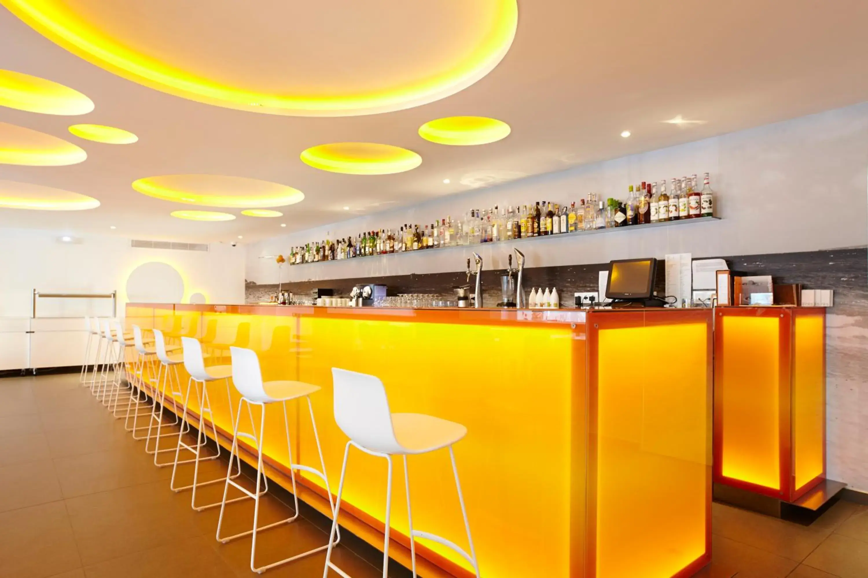 Restaurant/places to eat in Ibiza Sun Apartments Restaurant/places to eat in Ibiza Sun Apartments