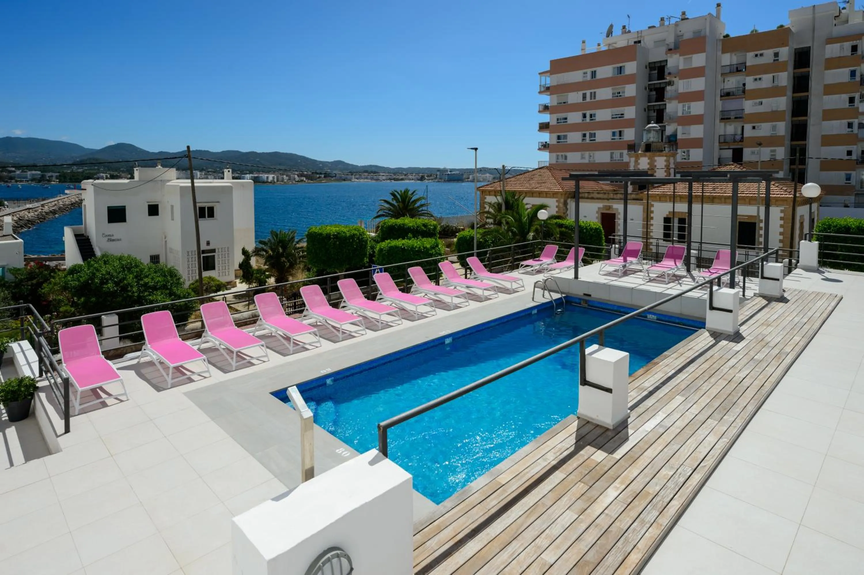 Swimming pool in Aparthotel Vibra Sanan - Adults only