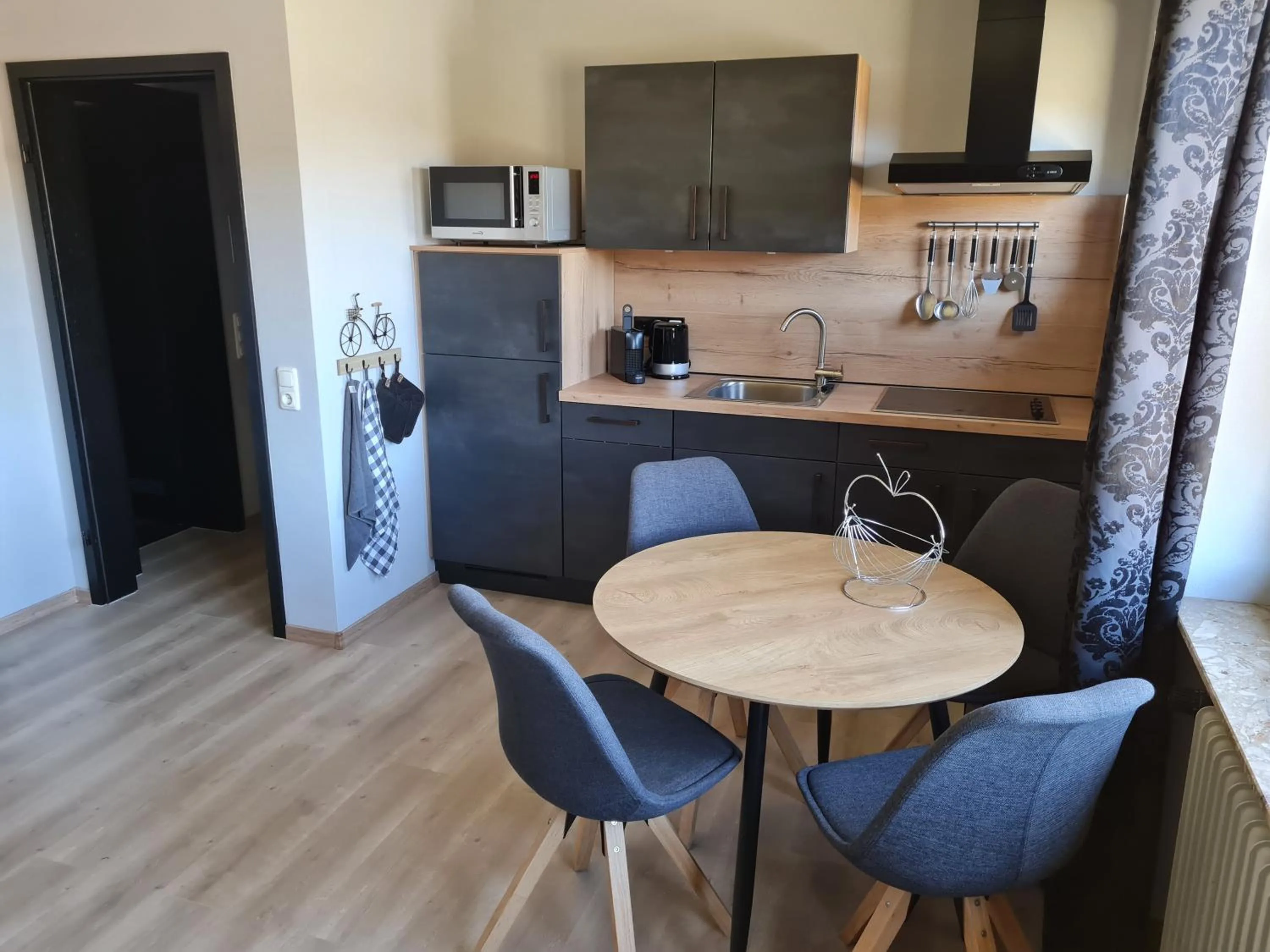 Kitchen or kitchenette in Gasthaus Paula