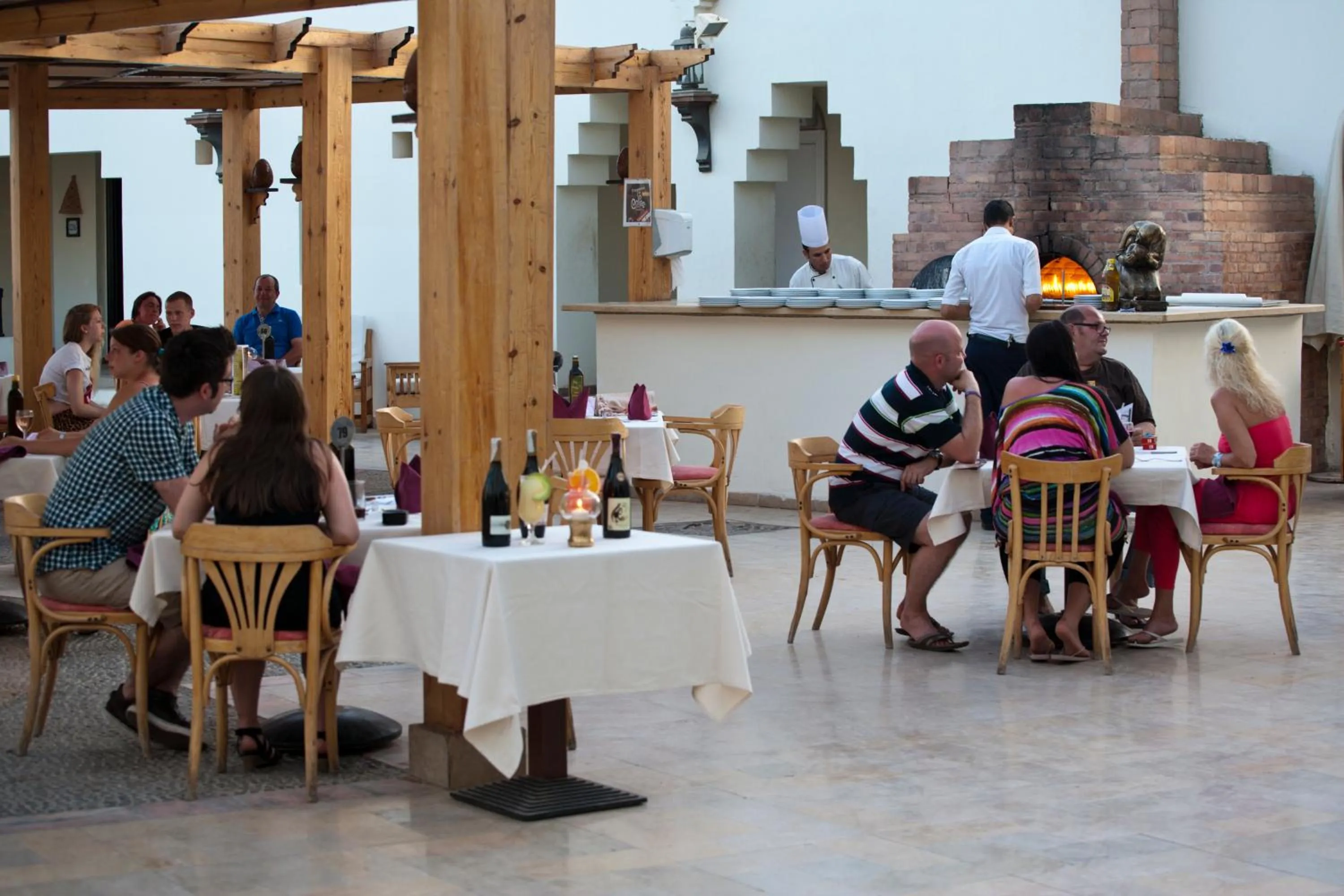 Restaurant/places to eat in Sharm Resort